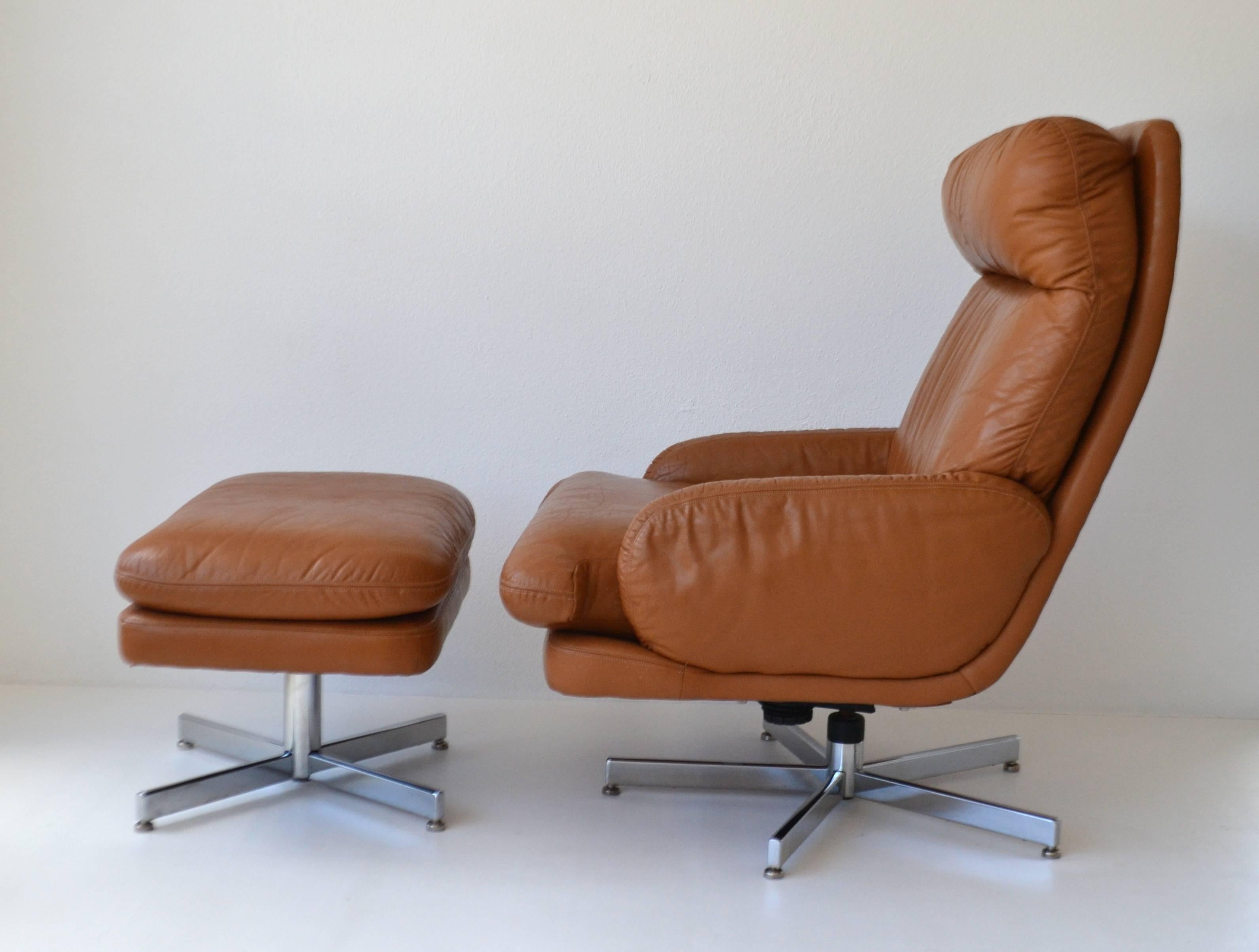 American Midcentury Leather Lounge Chair and Ottoman For Sale