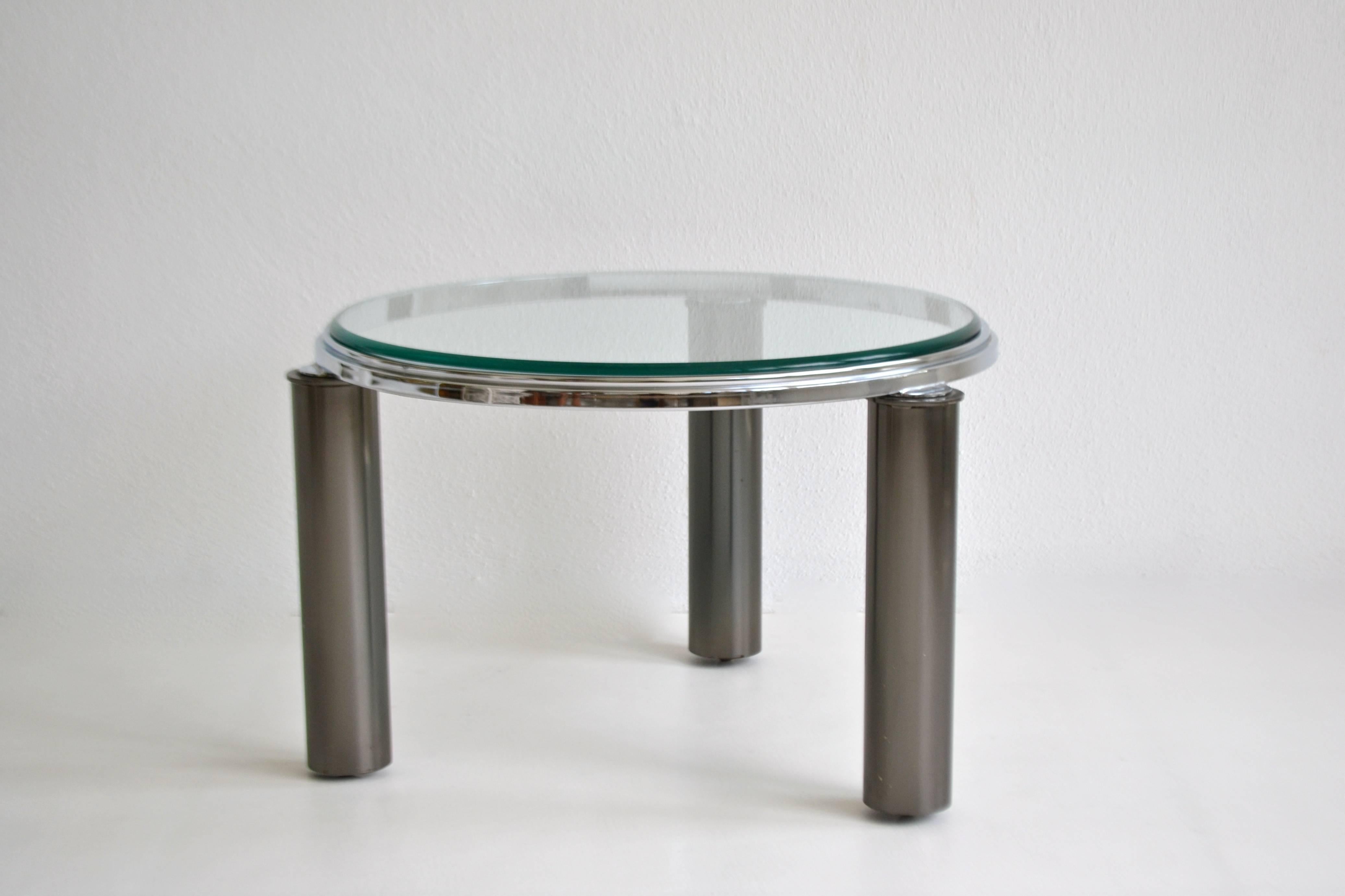 Post-Modern Postmodern Gunmetal and Chrome Side Table For Sale