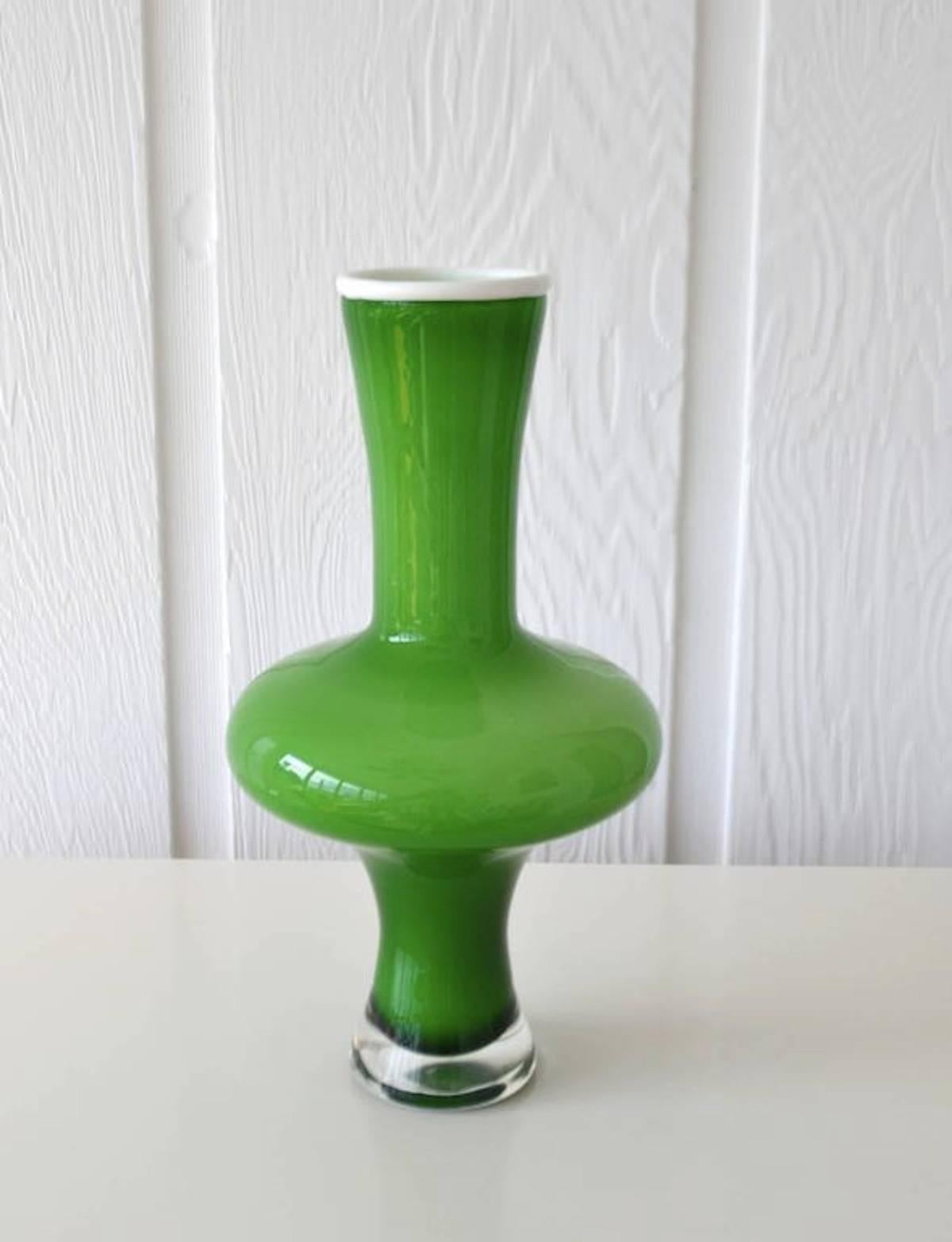 Mid-Century Modern Midcentury Italian Blown Glass Sculptural Form Vase For Sale