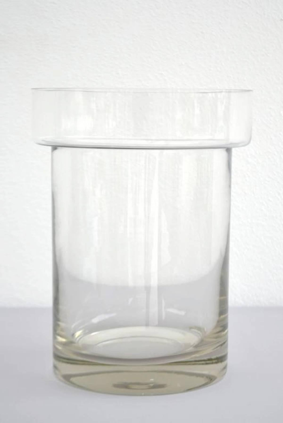 Mid-Century Modern Mid-Century Italian Blown Glass Vase For Sale