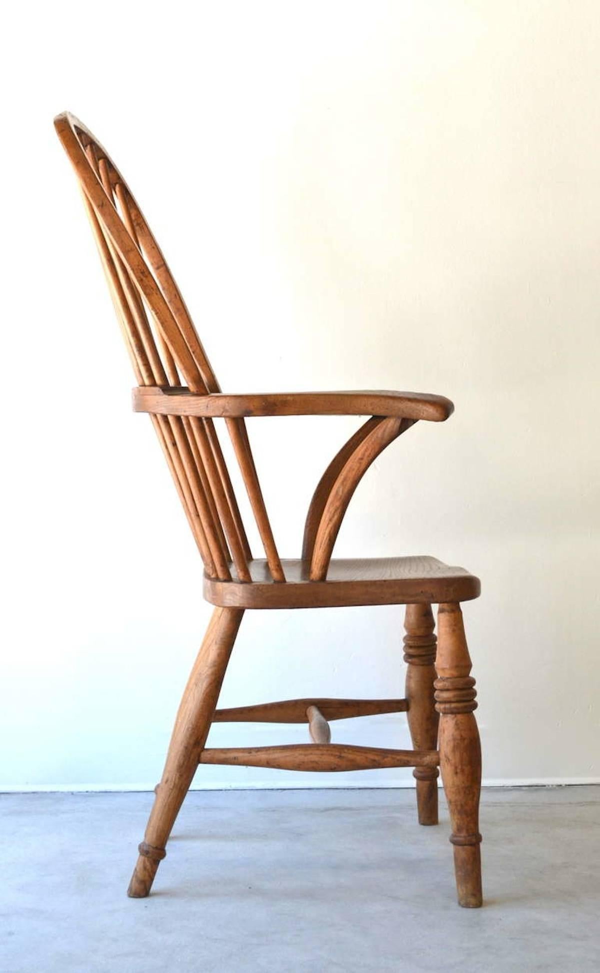 19th Century Windsor Armchair In Good Condition For Sale In West Palm Beach, FL