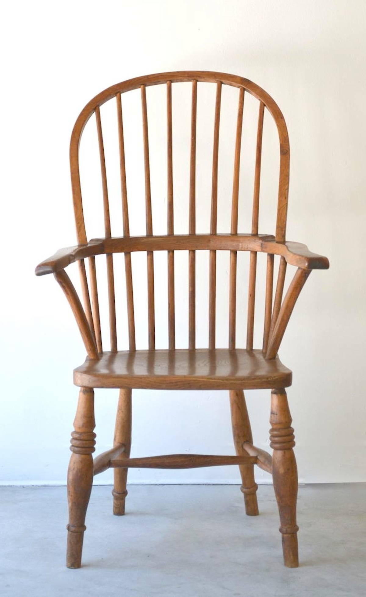 19th Century Windsor Armchair For Sale 2