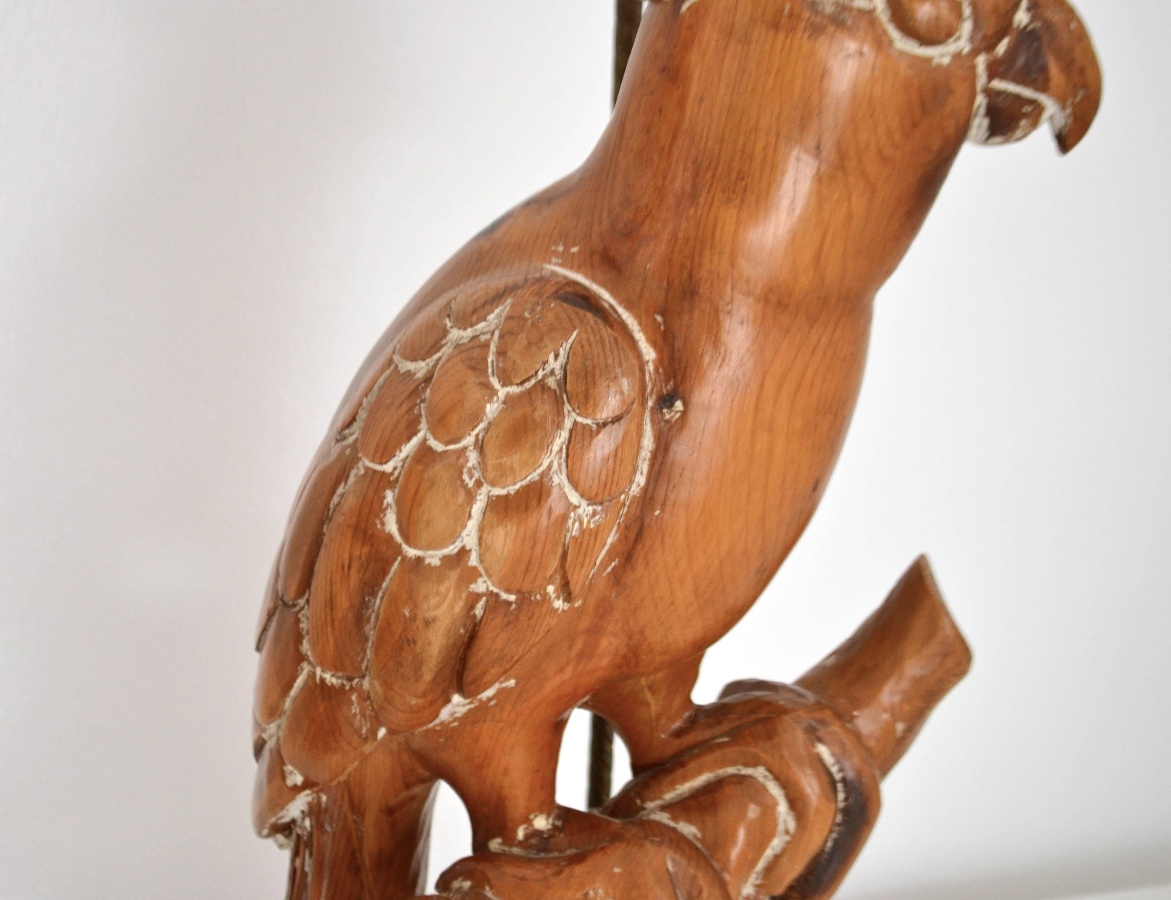 Mid-20th Century Pair of Midcentury Hand Carved Wooden Parrot Form Table Lamps For Sale