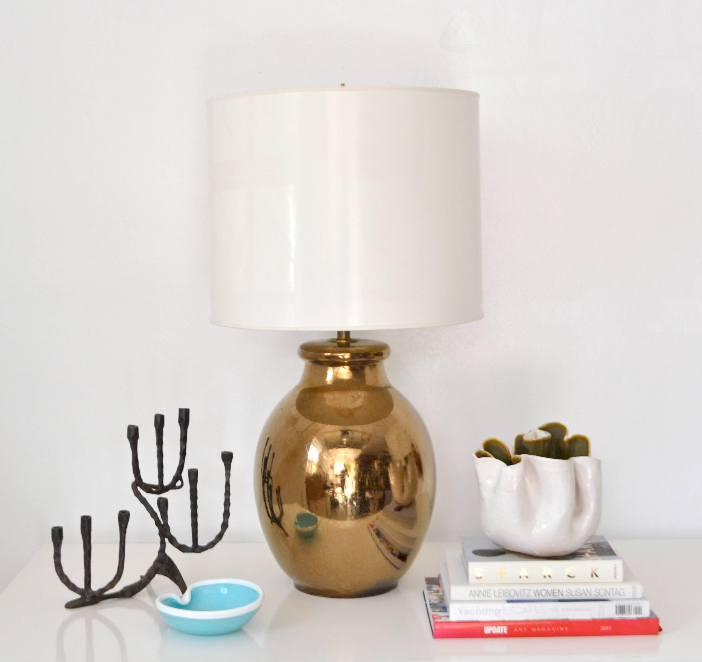 Brass Midcentury Gilt Crackle Glazed Ceramic Jar Form Table Lamp For Sale