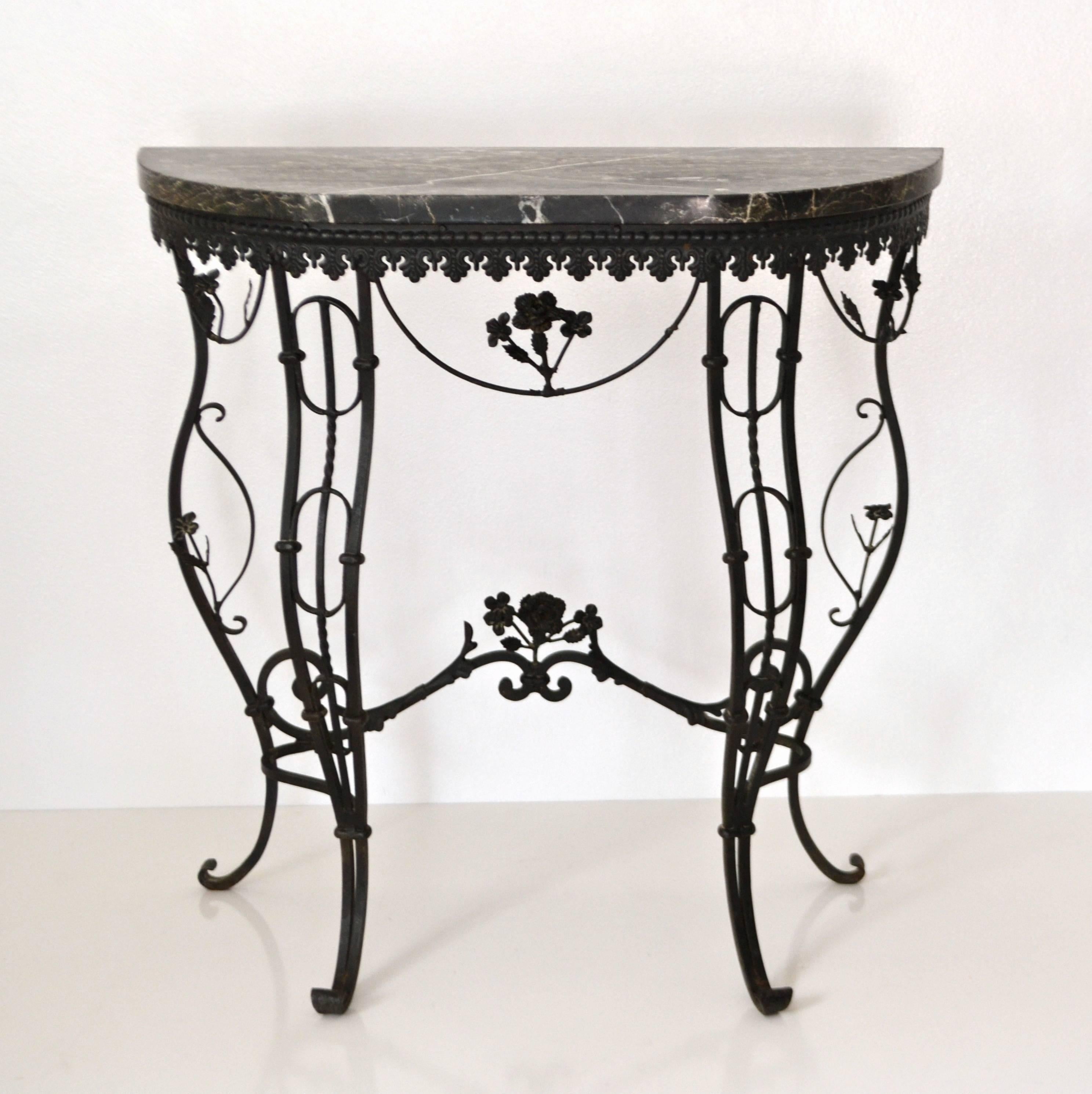 Hollywood Regency Style Italian Wrought Iron Console Table with Marble Top For Sale 3