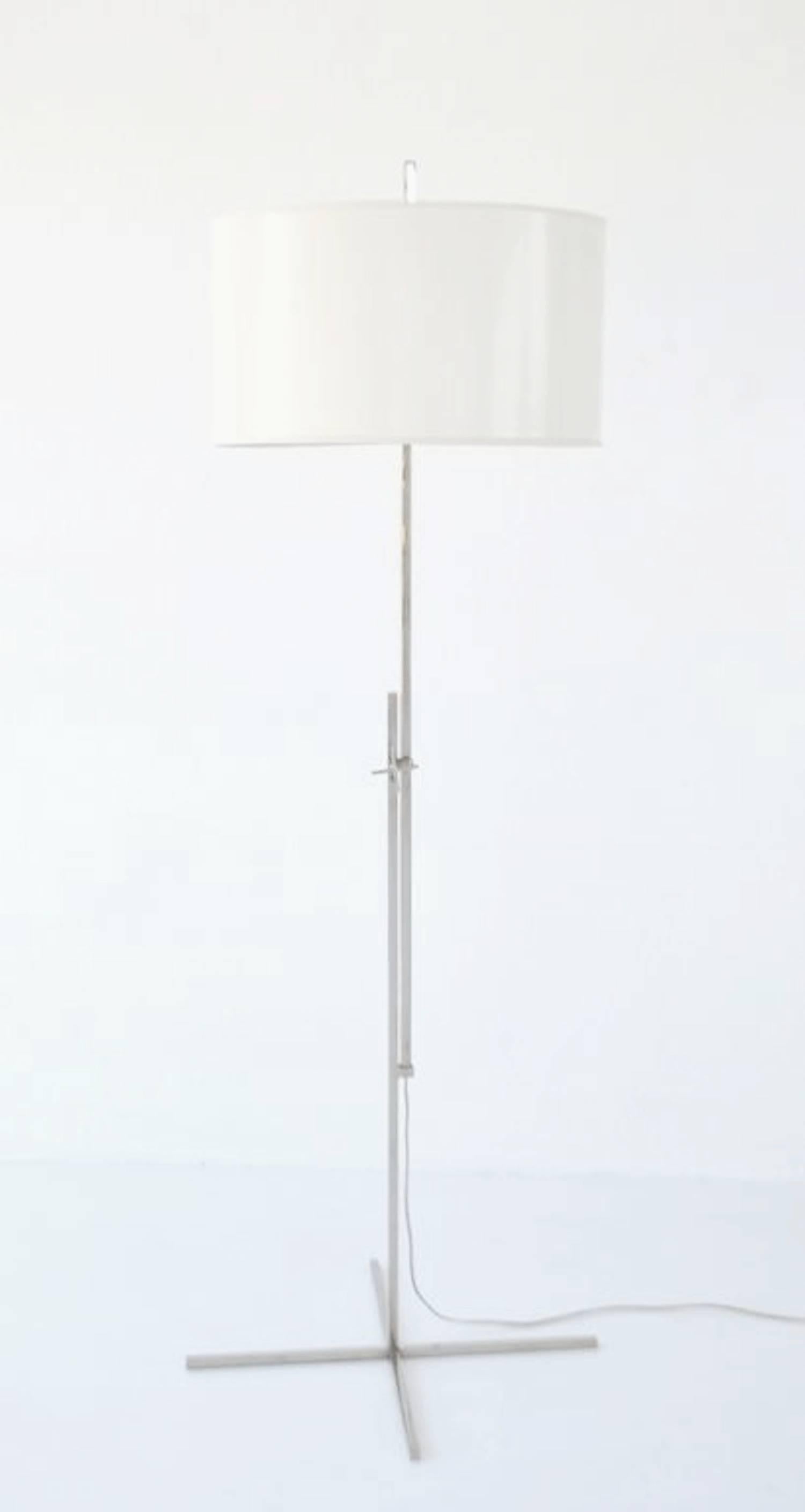 Post-Modern Chrome Floor Lamp For Sale 1