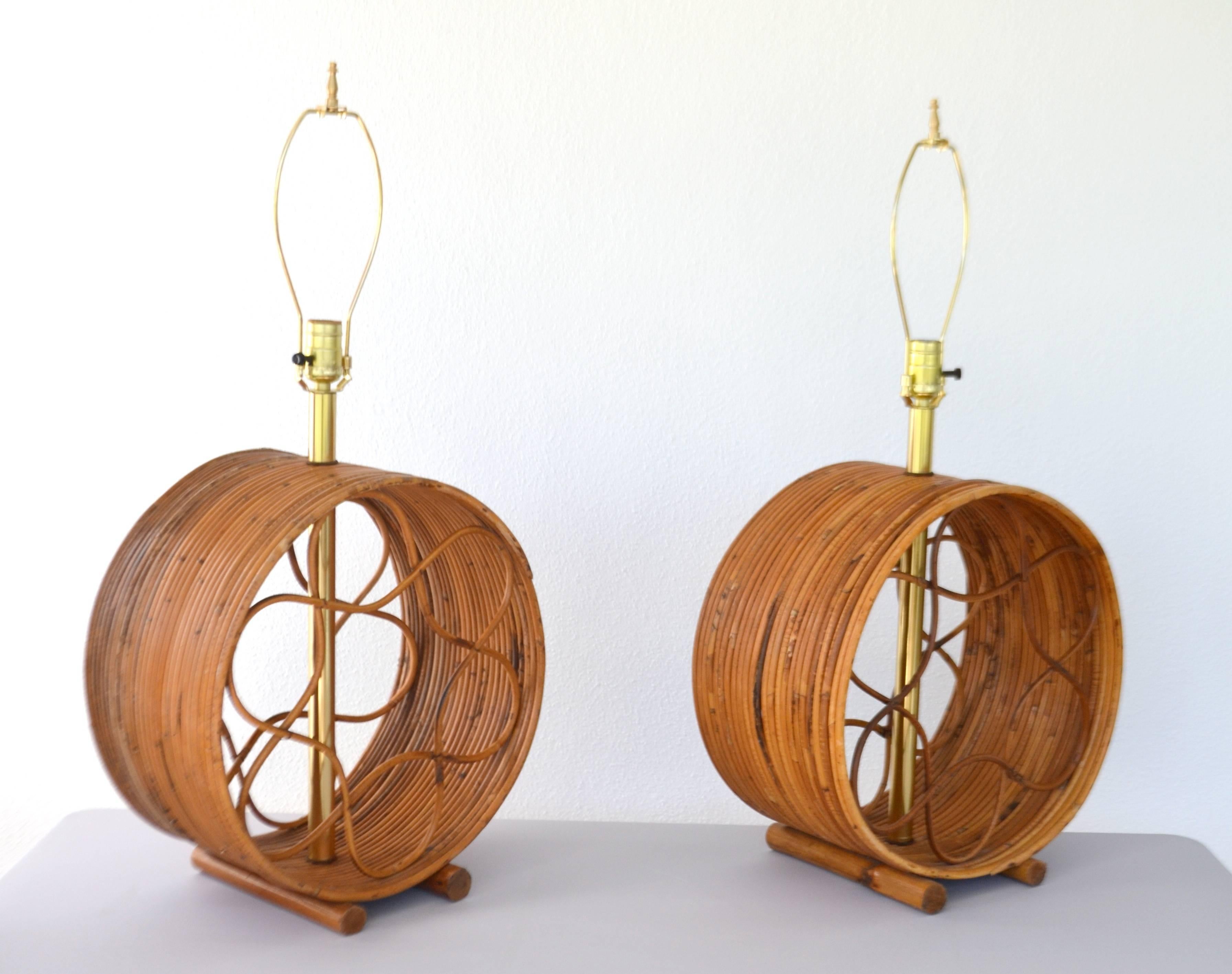 Mid-Century Modern Pair of Mid-Century Bent Reed and Bamboo Table Lamps