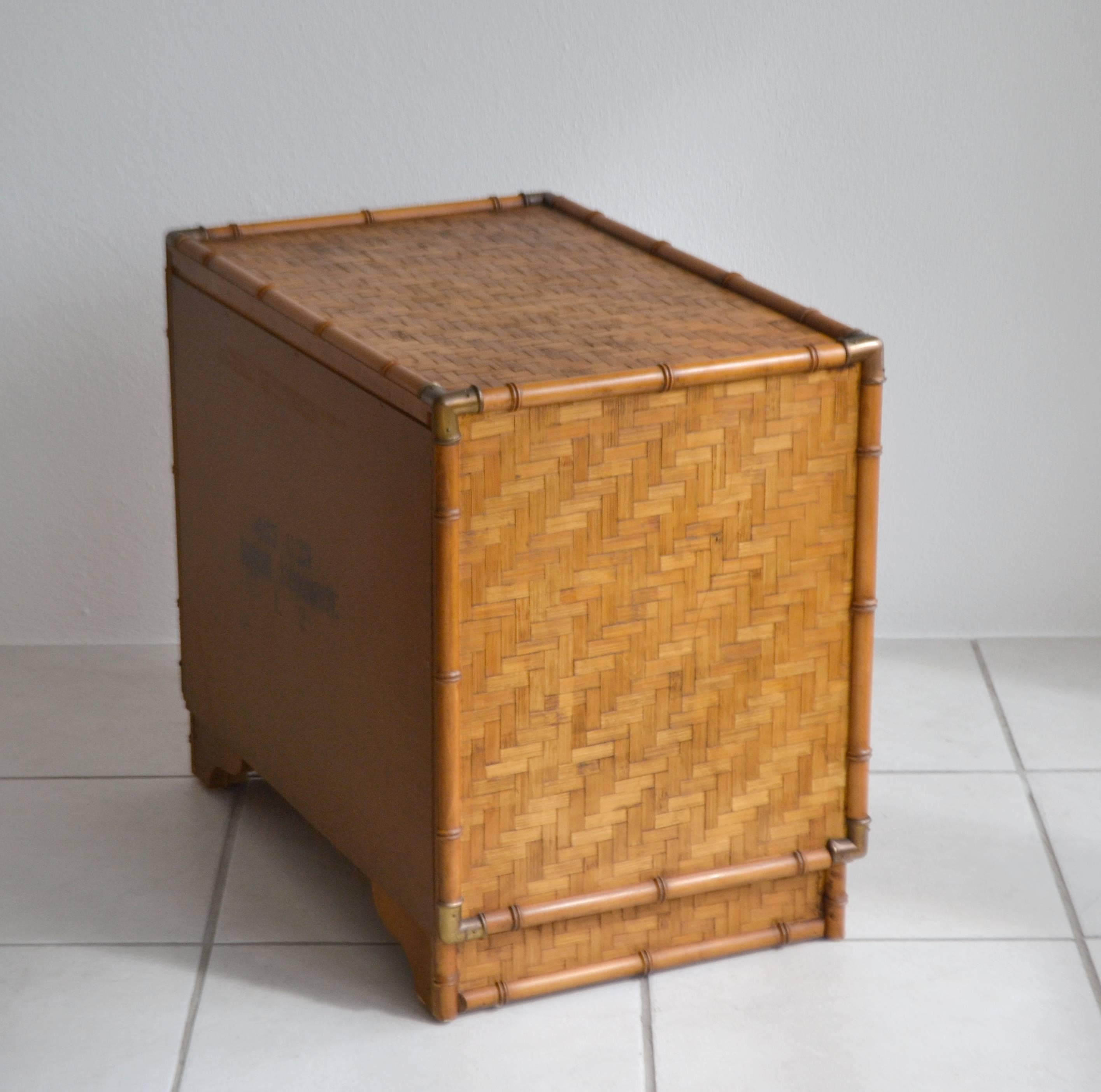 Mid-20th Century Pair of Mid-Century Woven Reed Nightstands or Side Cabinets