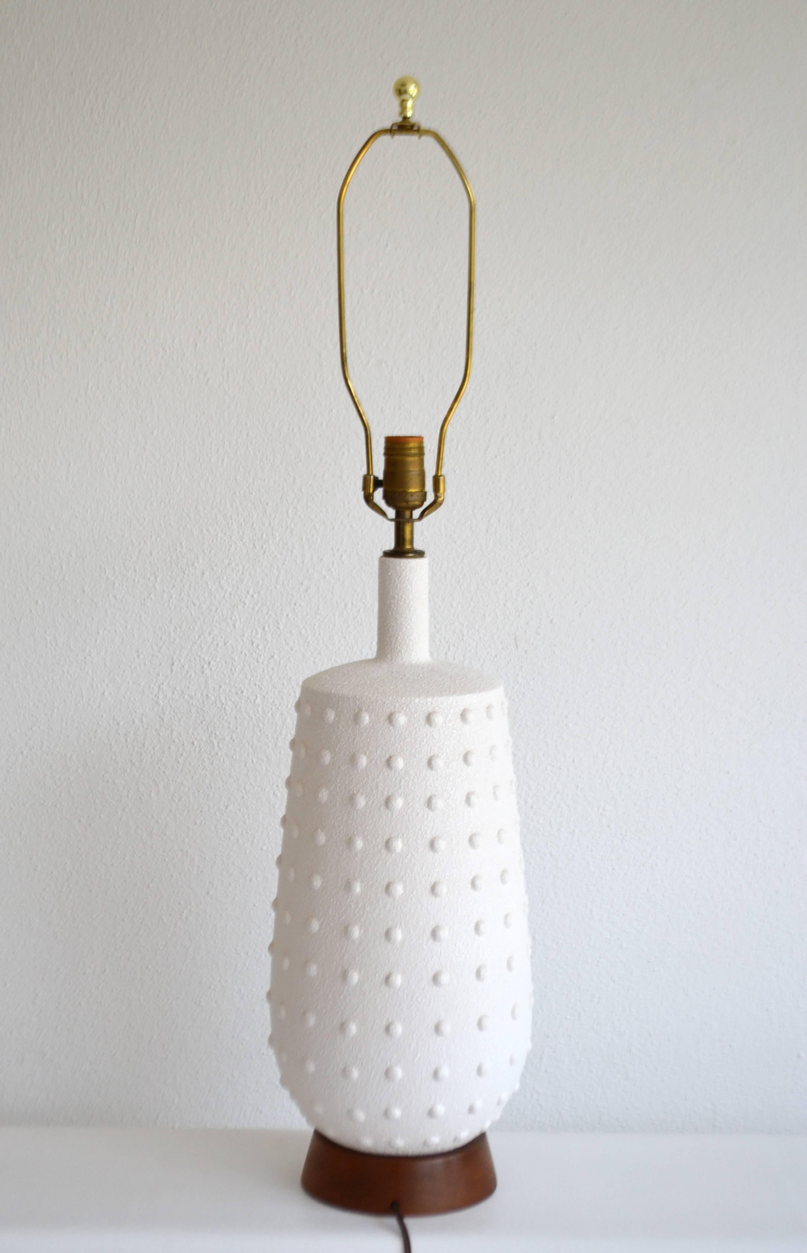 Mid-20th Century Mid-Century Jar Form Table Lamp