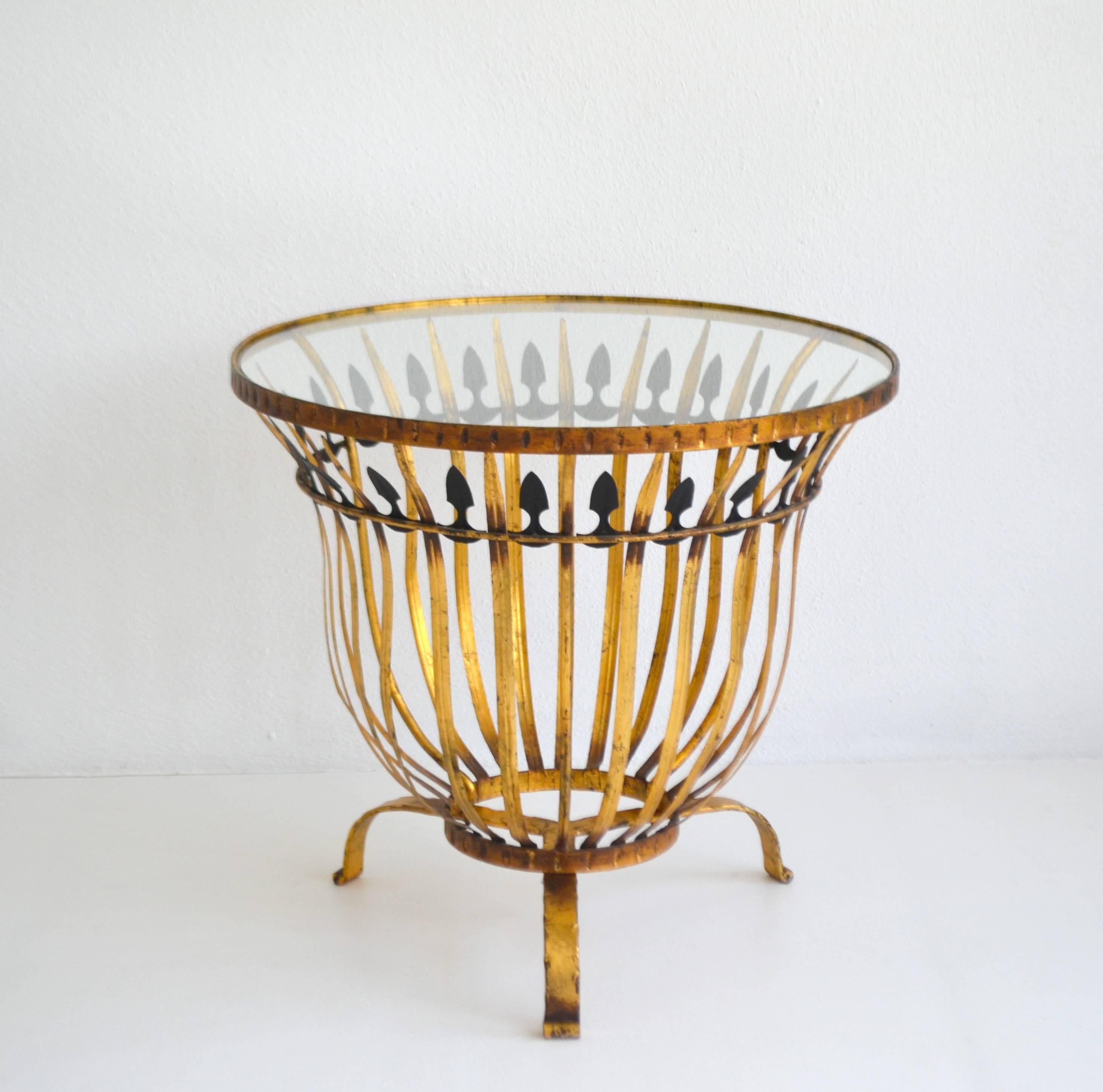 Mid-Century Gilt Metal Side Table by Ferrocolor In Excellent Condition In West Palm Beach, FL
