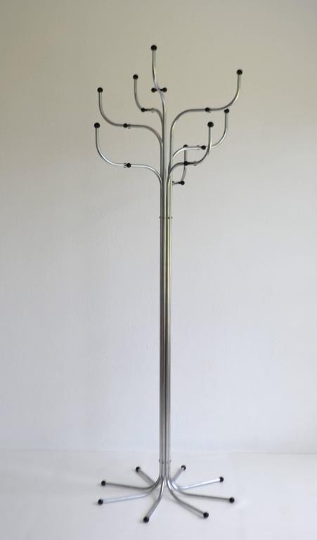 Mid Century Sculptural Standing Coat Rack Hall Tree At 1stdibs Mid Century Modern Sculptural Standing Coat Rack Hall Tree For