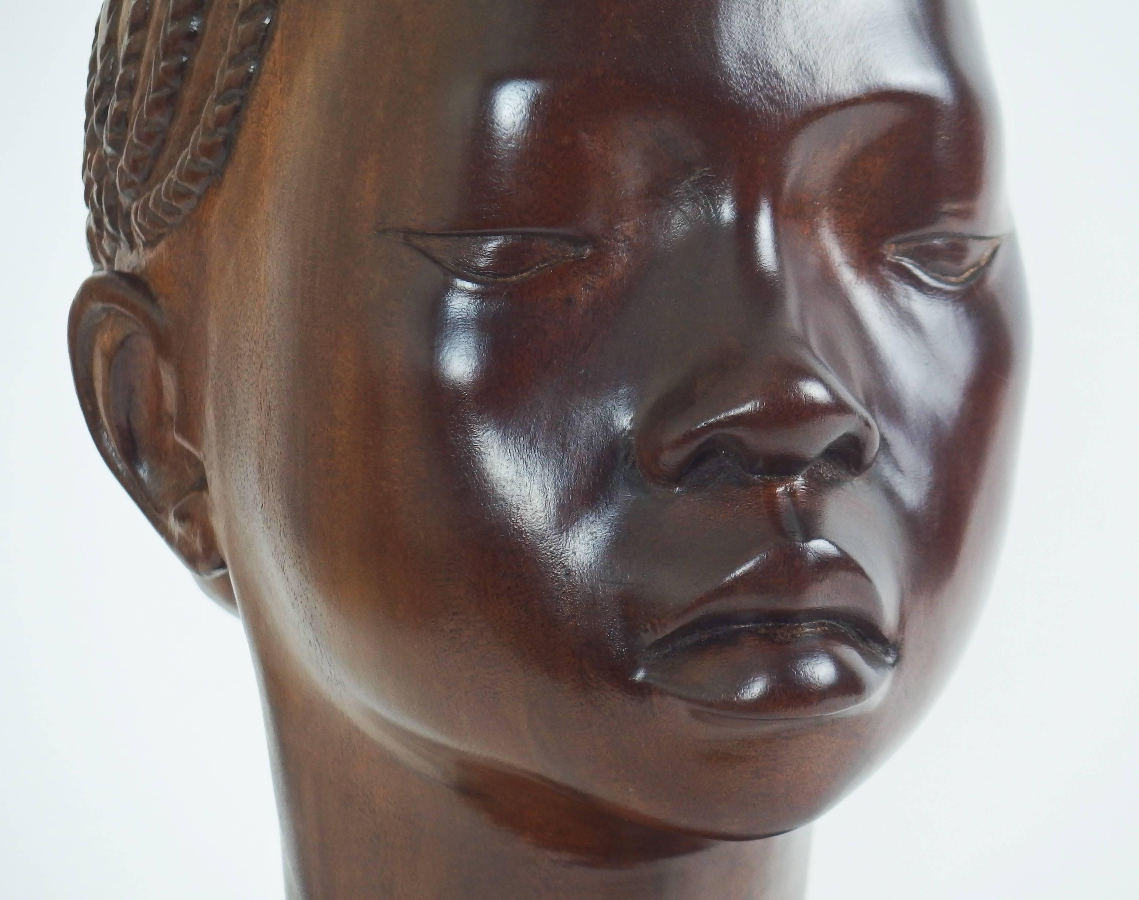 Carved Wood Sculpture of a Woman Head by Rakotondrabé For Sale 1