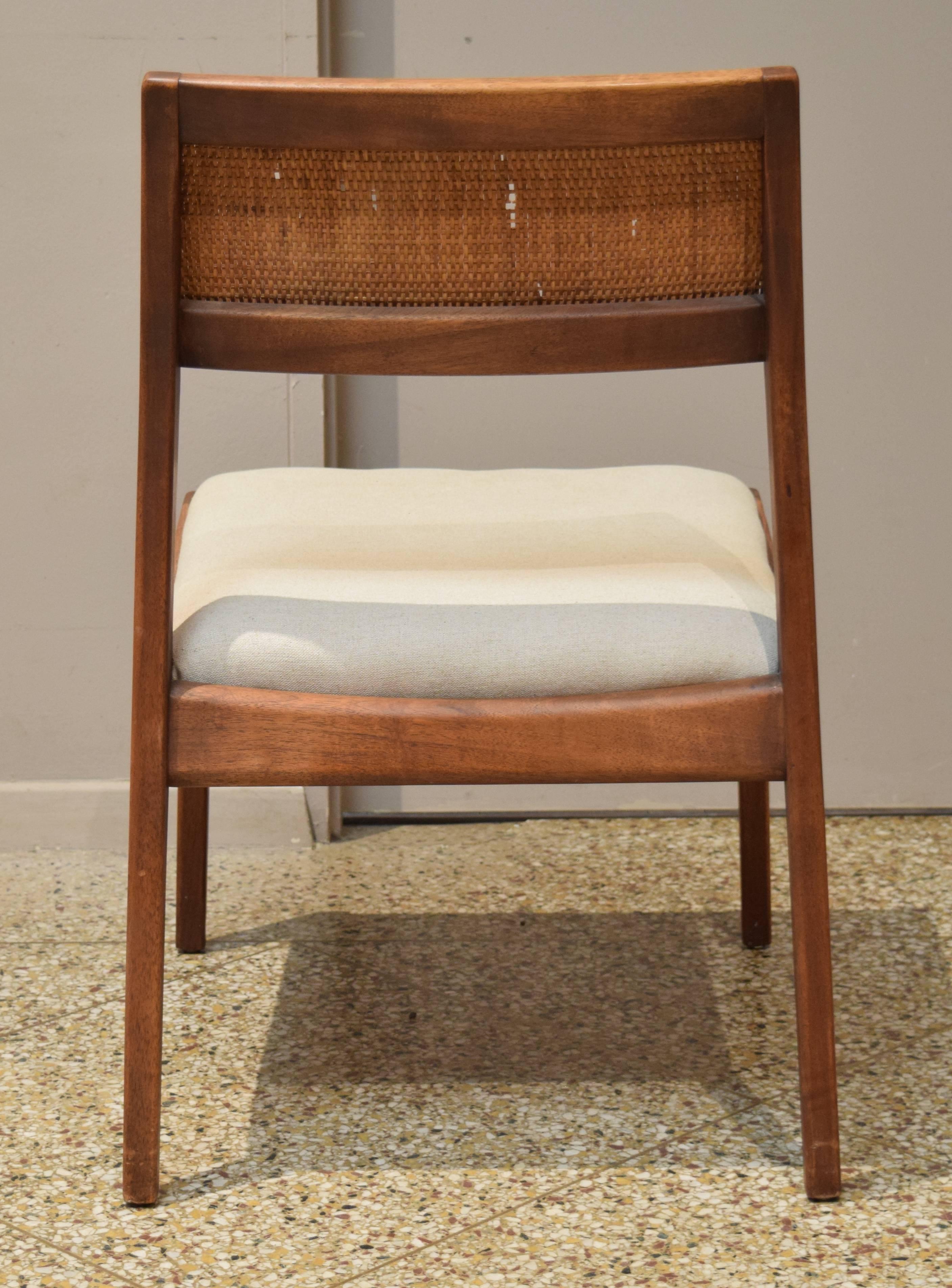 Jens Risom Chair In Good Condition For Sale In Princeton, NJ