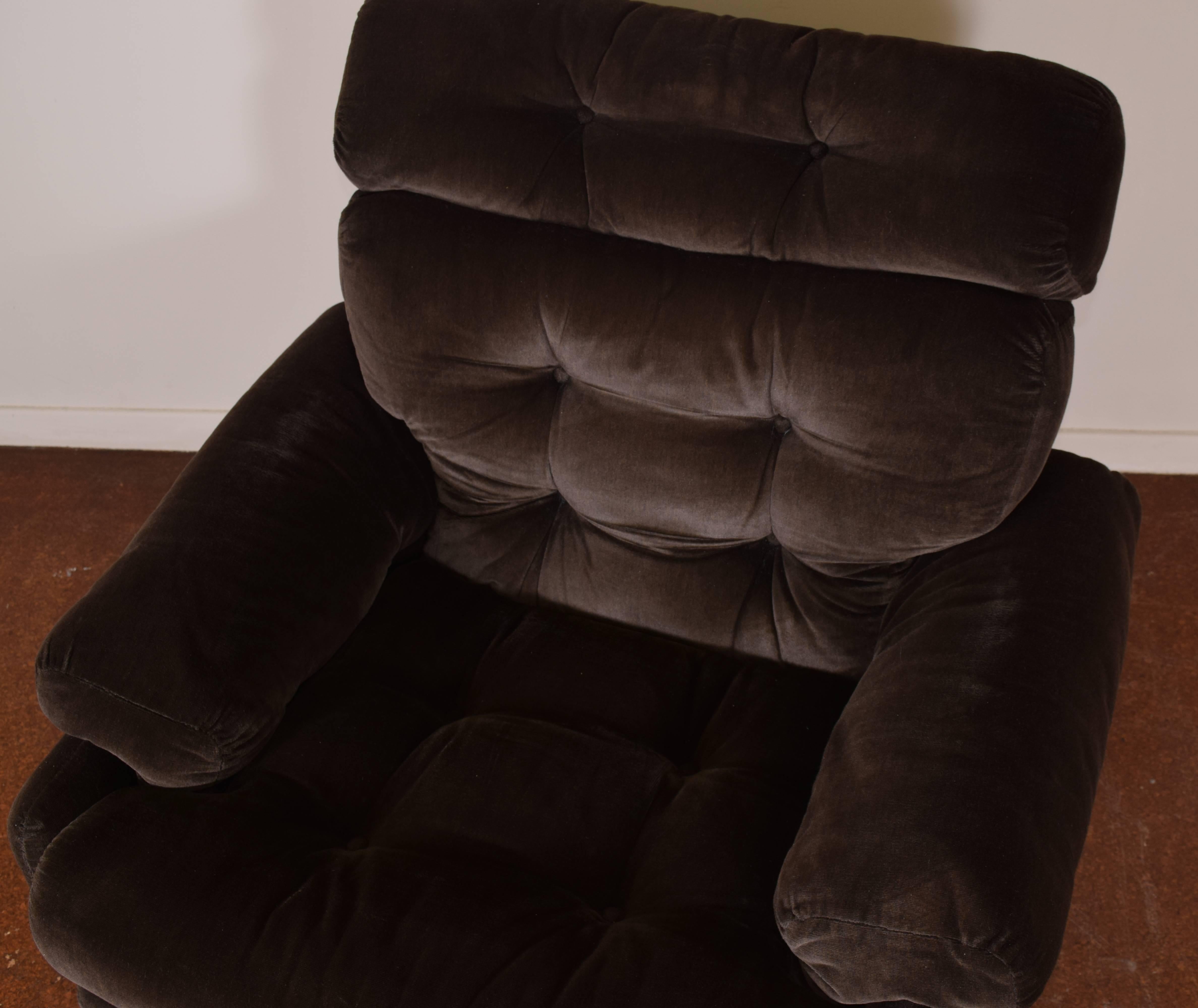 Luxe Tobia Scarpa for B&B Italia Lounge Chair In Good Condition For Sale In Princeton, NJ