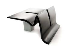 Table d'appoint Lava en bronze et marbre par Gulla Jnsdttir