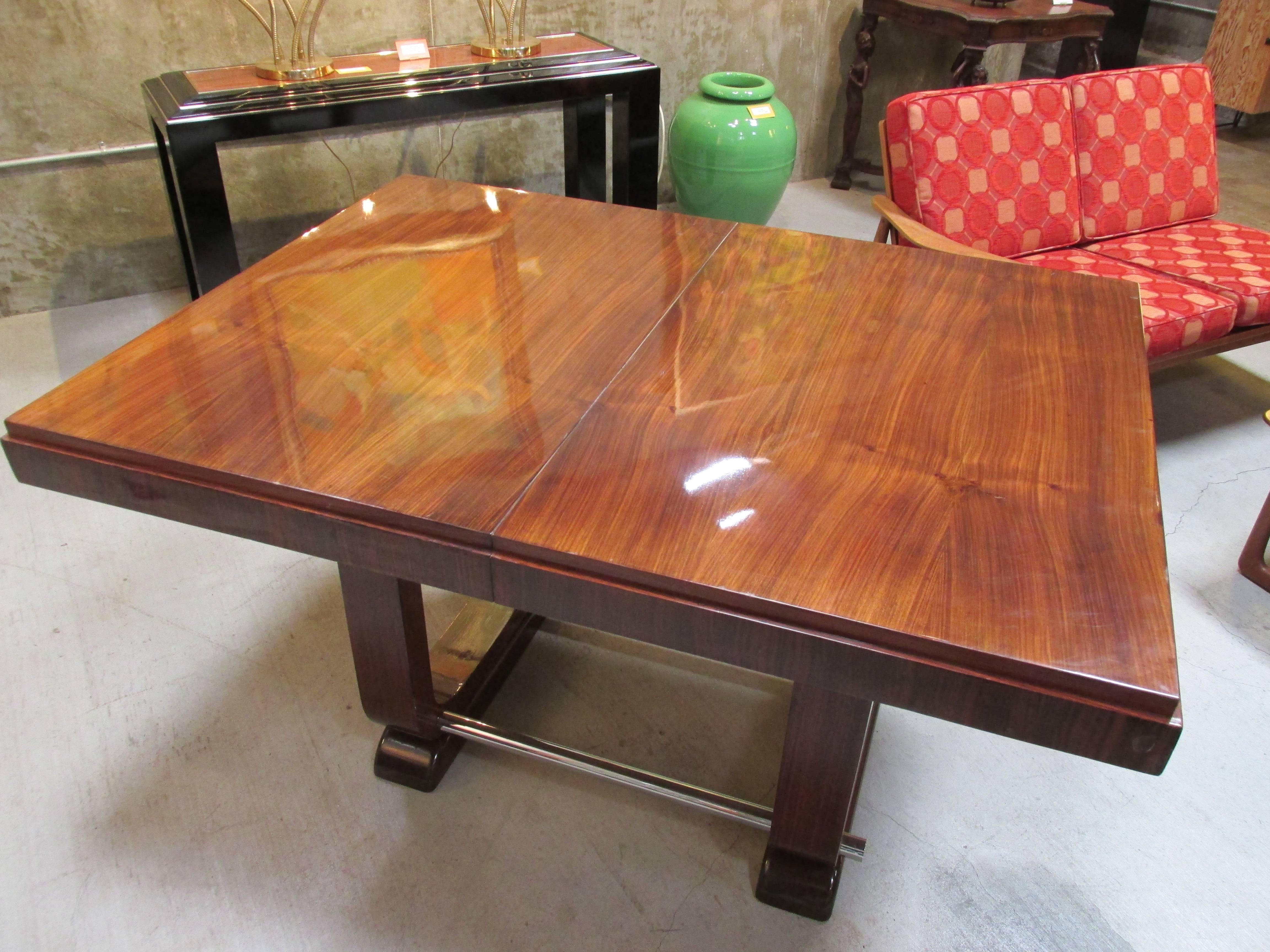 1920's  Art Deco Dining Table For Sale 3