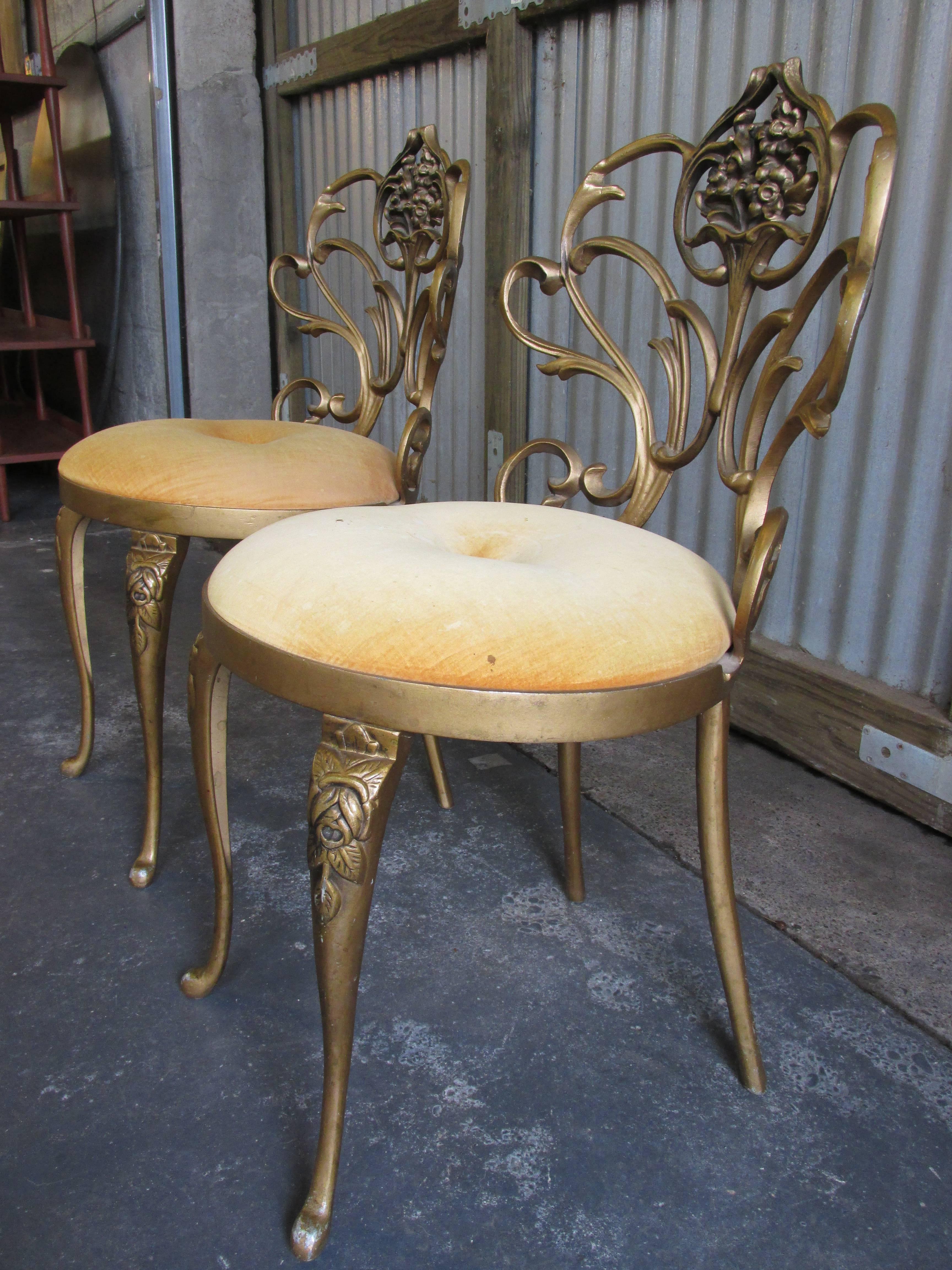 Pair of Cast Iron Hollywood Regency Chairs In Good Condition In Fulton, CA