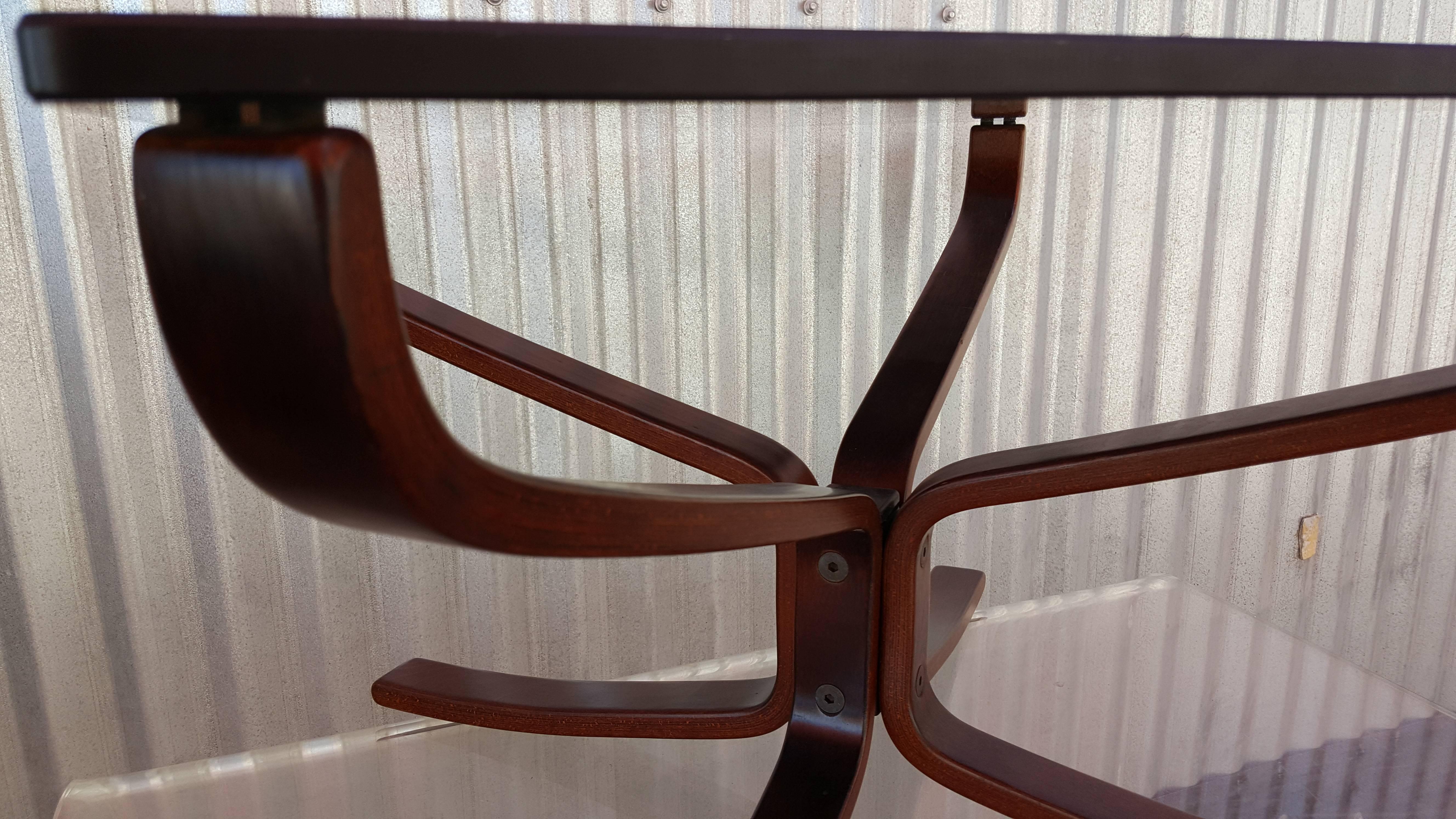 Sigurd Ressell Glass Top Coffee / End Table In Excellent Condition For Sale In Fulton, CA