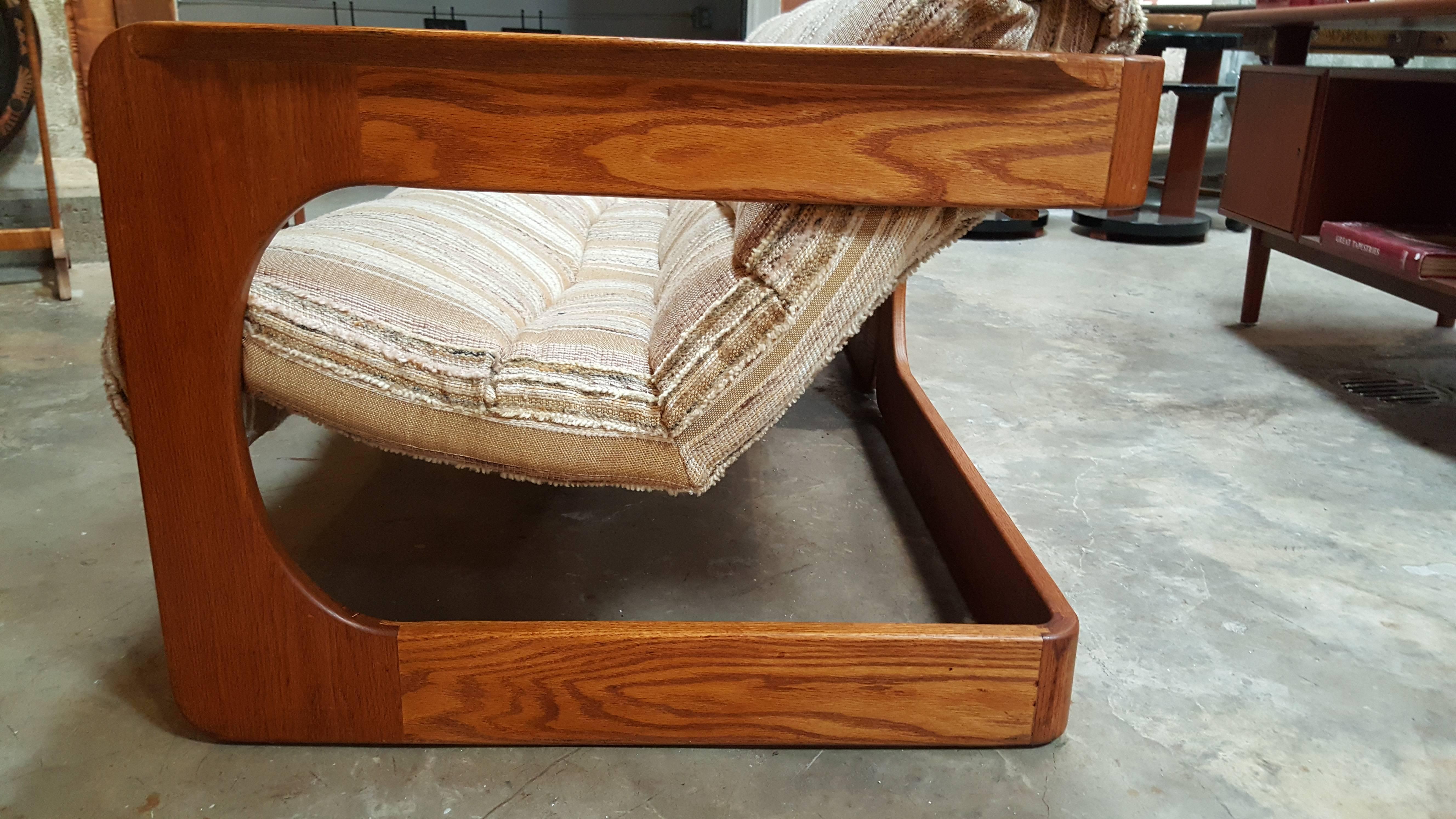 Cantilevered Sofa by Lou Hodges In Good Condition For Sale In Fulton, CA