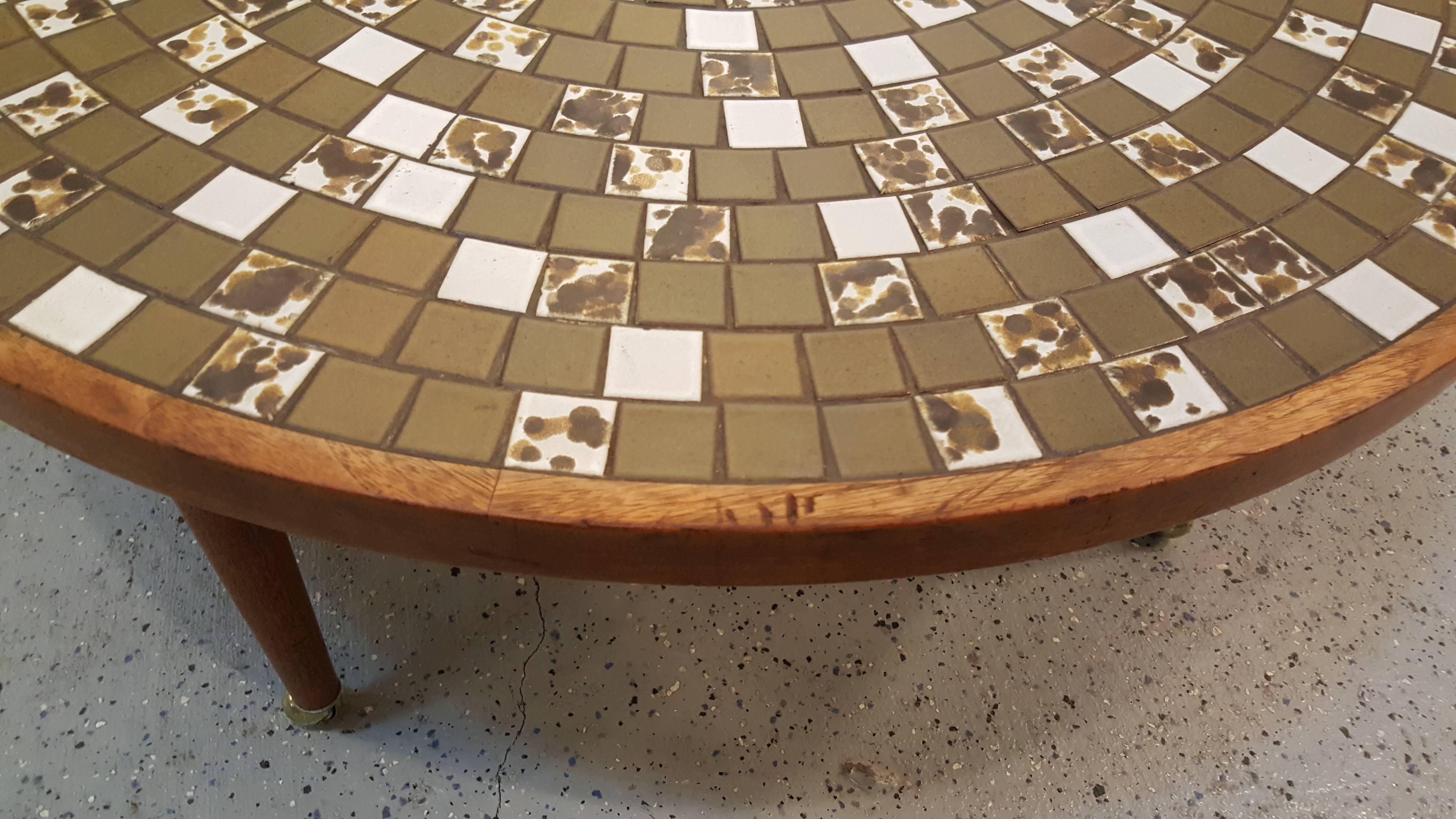 Mid-20th Century Circular Mosaic Tile Coffee Table by Gordon and Jane Martz For Sale