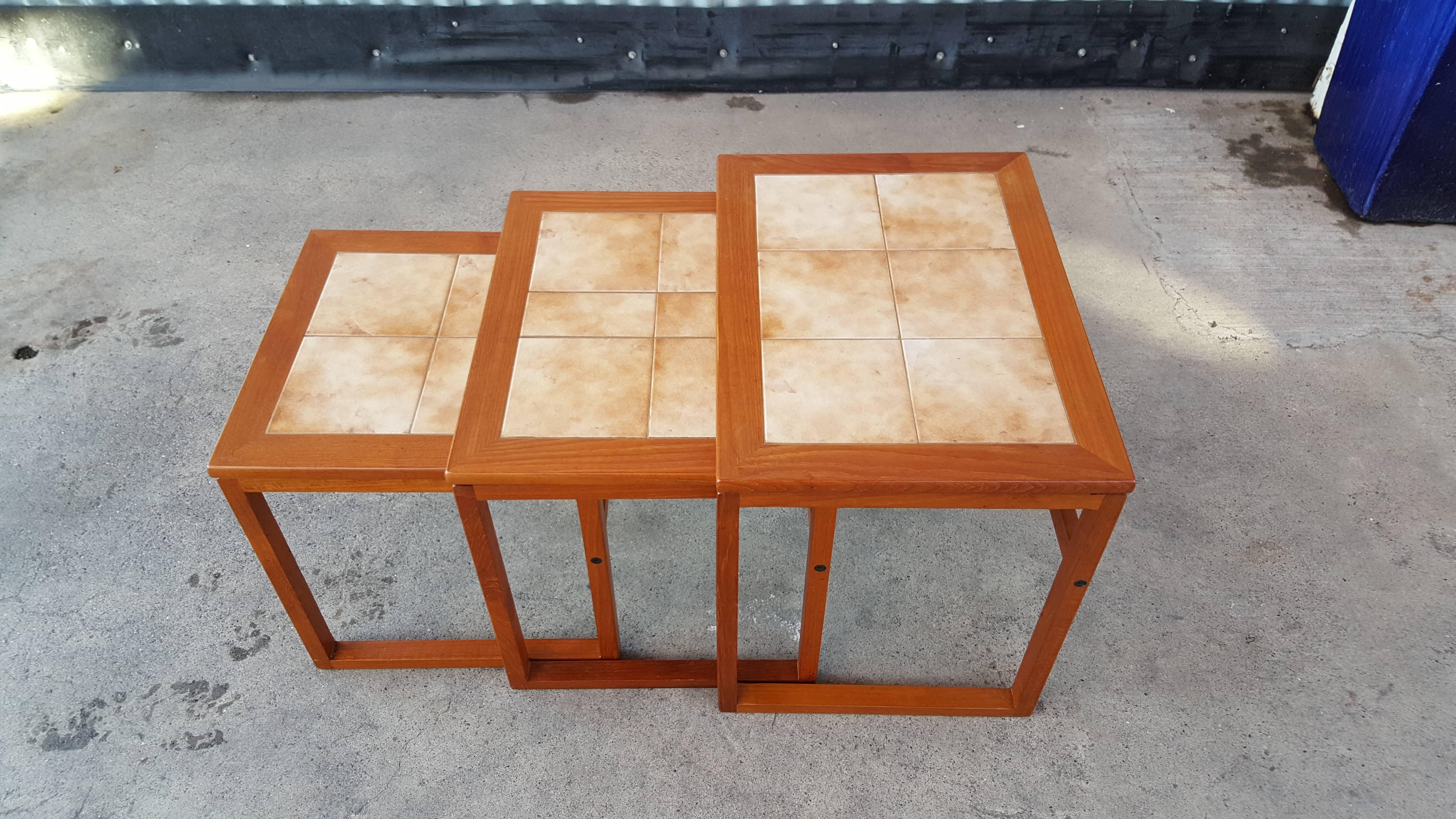 Danish Modern Teak and Tile Nesting Tables In Excellent Condition For Sale In Fulton, CA