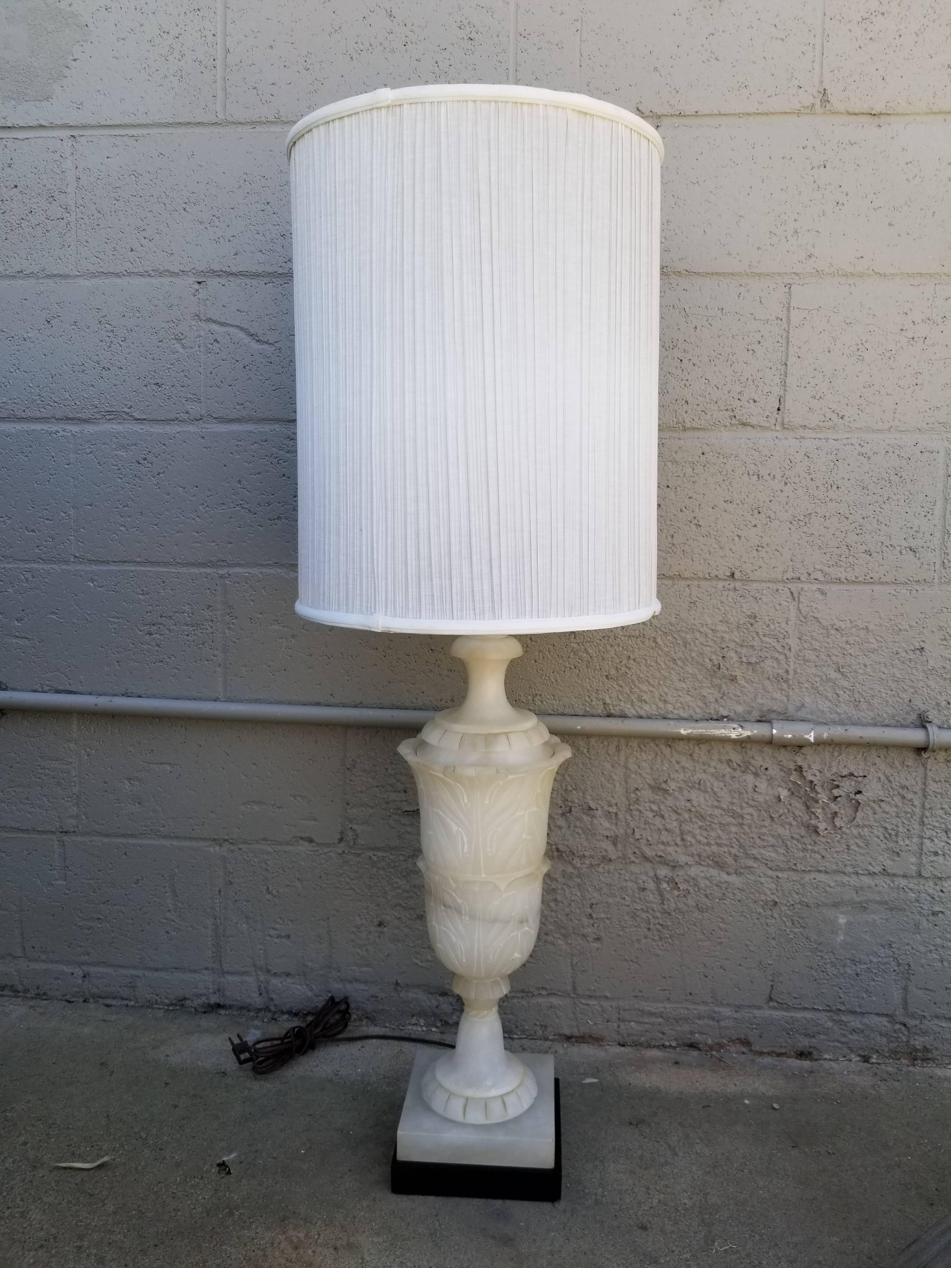 Italian Large-Scale Alabaster Table Lamp For Sale