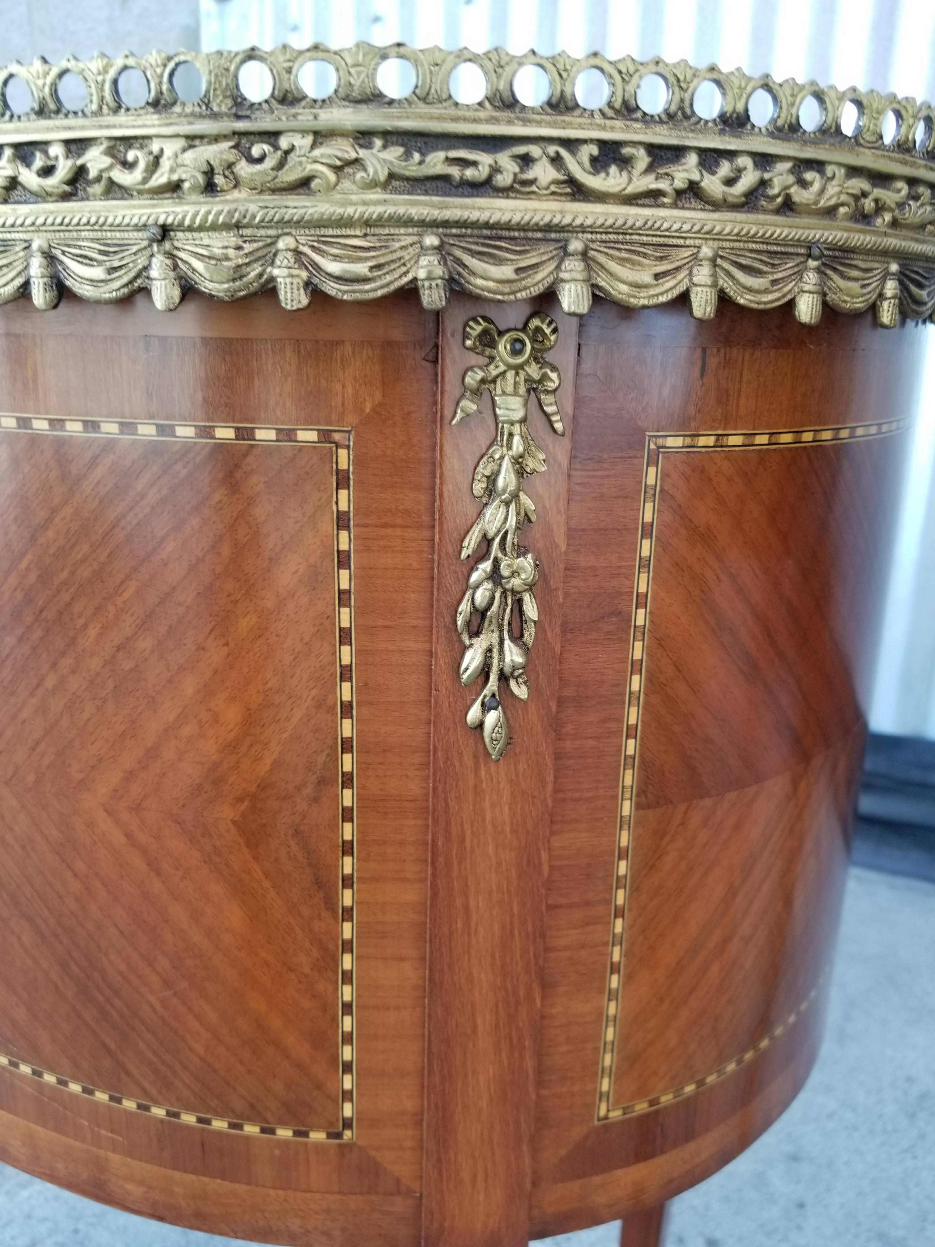 Louis XV Style End Tables or Nightstands In Excellent Condition In Fulton, CA