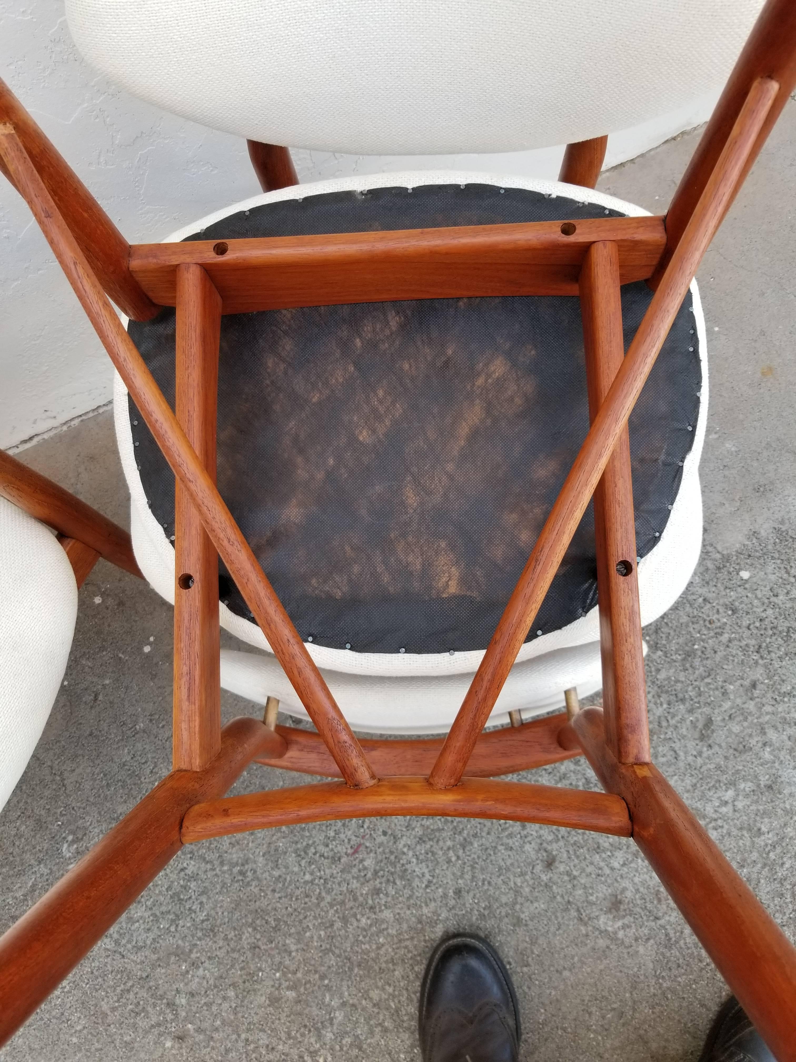 Finn Juhl Attributed Dining Chairs For Sale 2