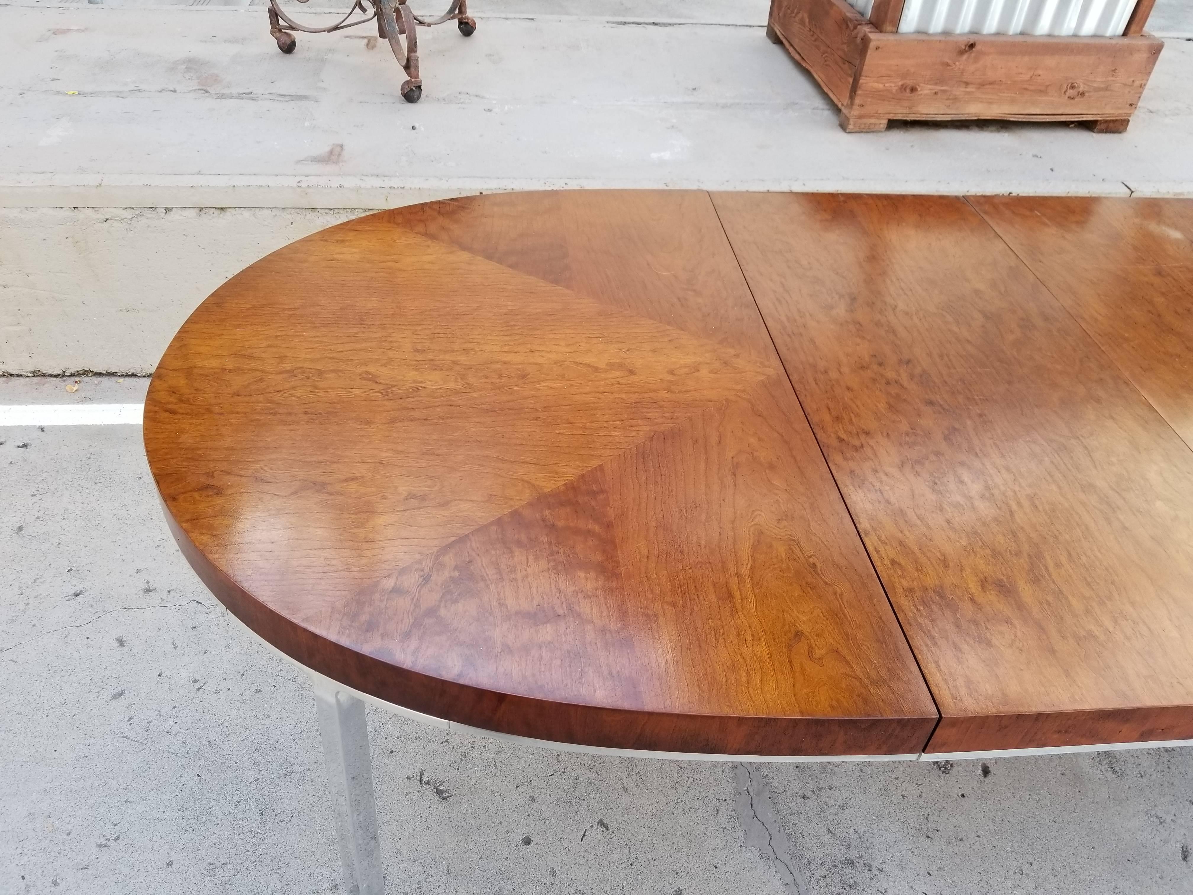 Late 20th Century Dining or Conference Table Style of Milo Baughman