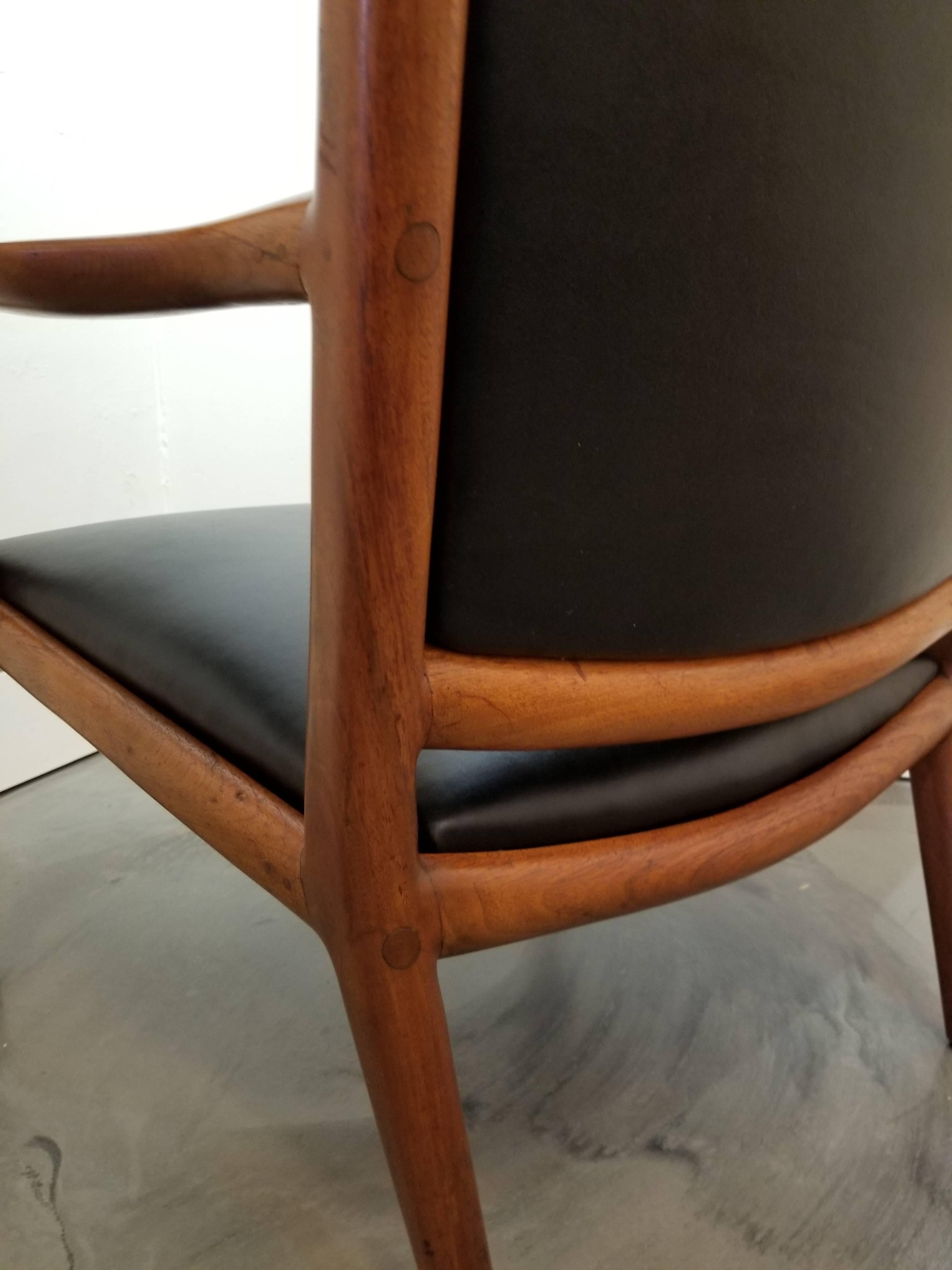 leather long chair