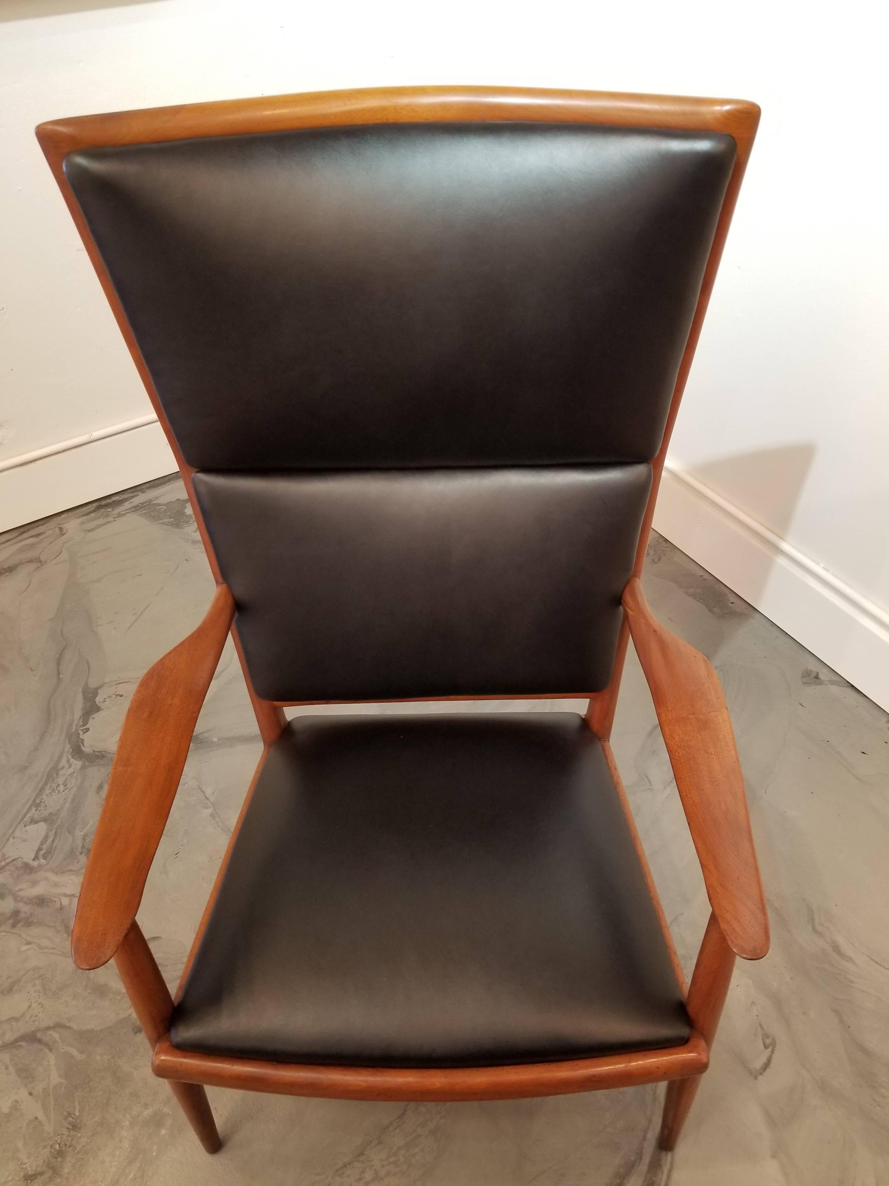 Sam Maloof Leather Lounge Chair and Ottoman For Sale 1