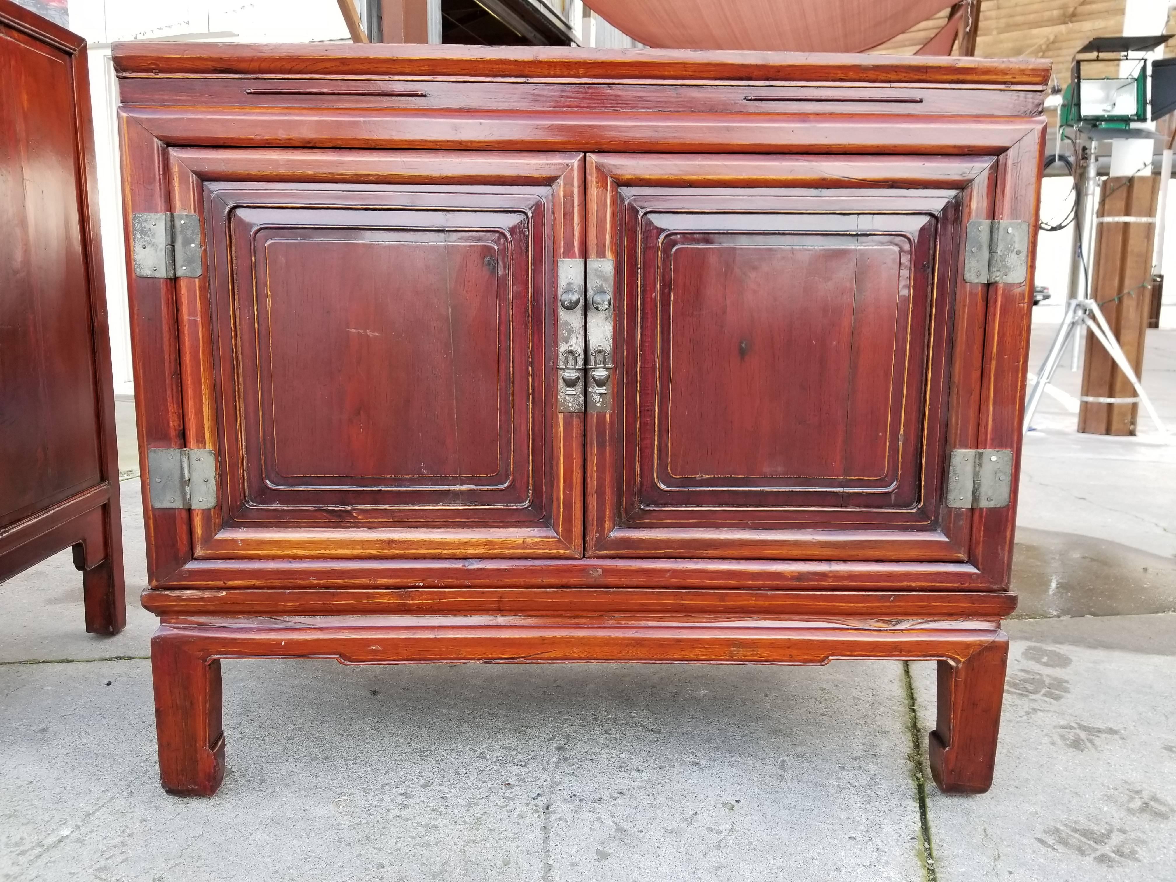 Chinese Qing Dynasty Storage Cabinet For Sale