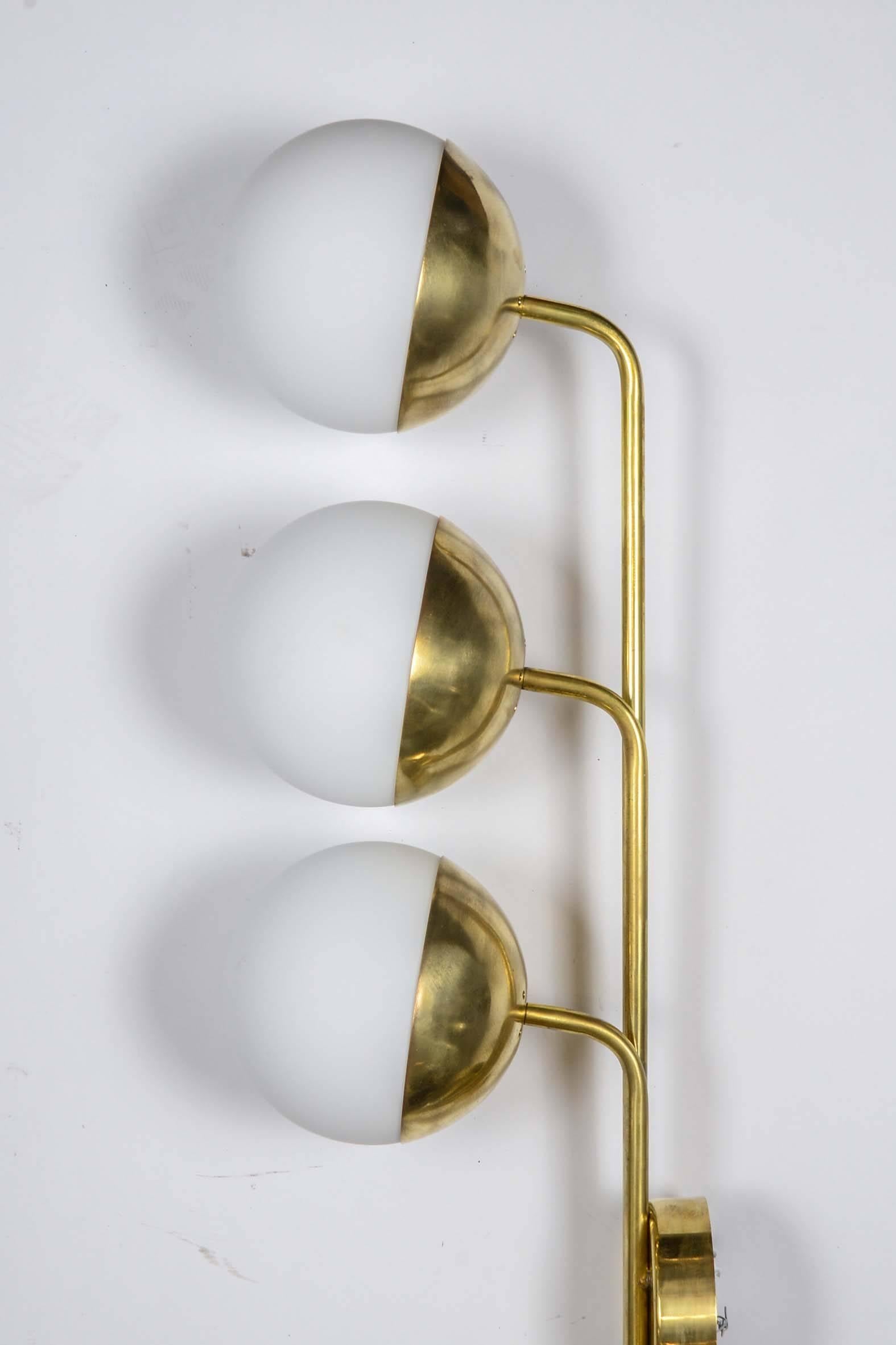 Pair of Three-Light Sconces in the Style of Stilnovo In Excellent Condition In Bois-Colombes, FR