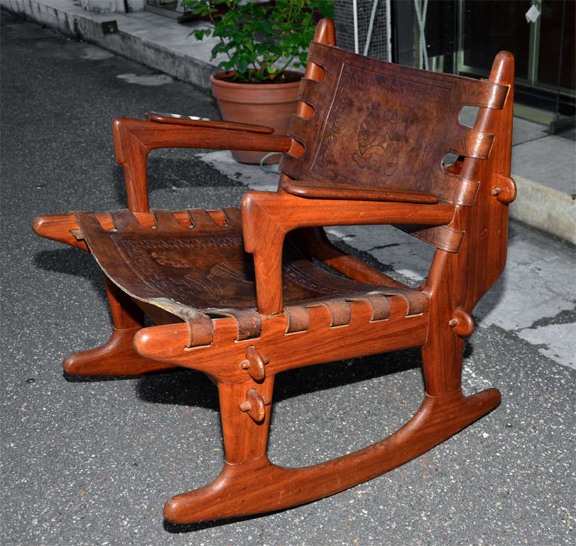 Pair of Rocking Chair in Mahogany 5