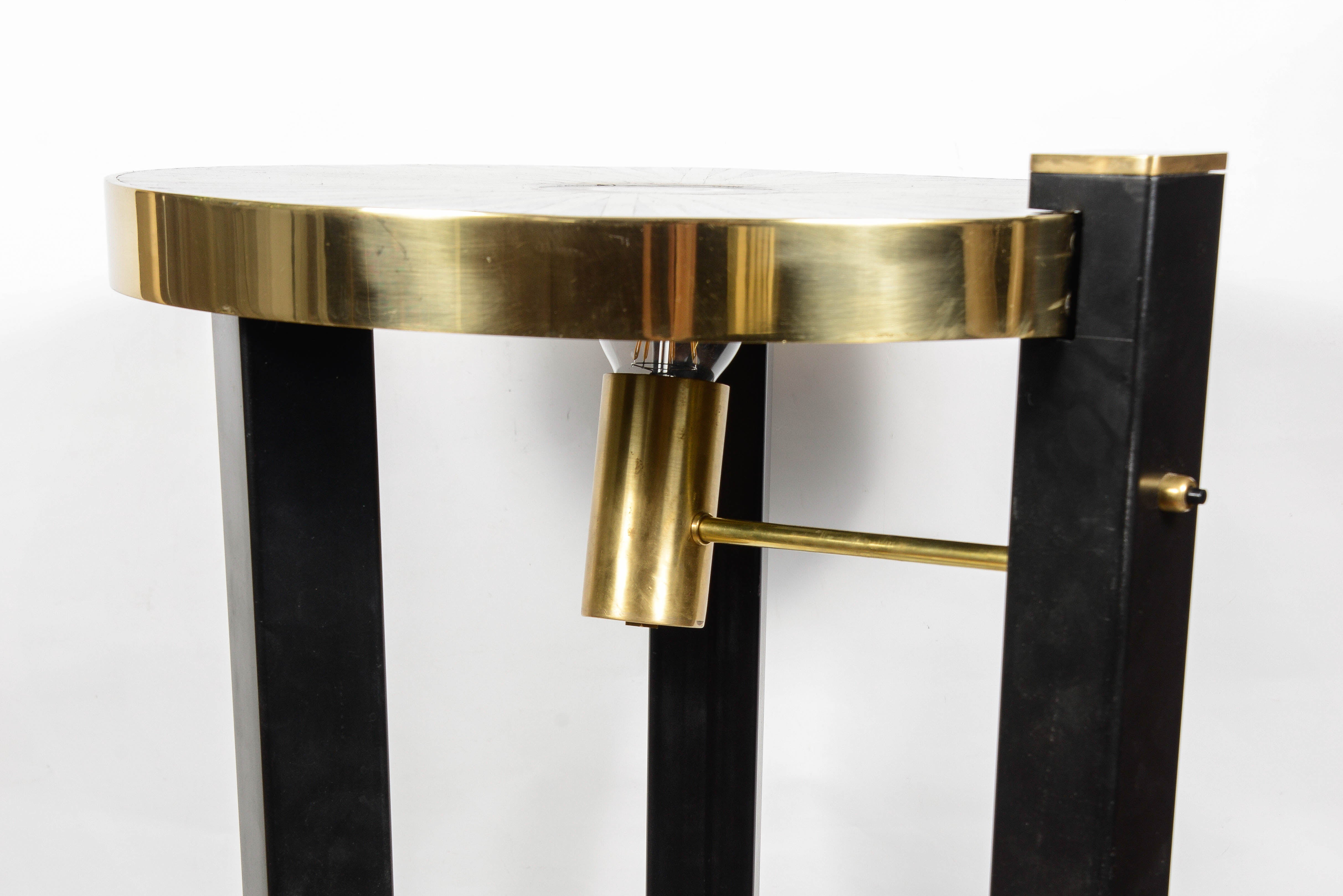 Fantastic Pair of Lighting Side Tables by Dessauvage 1