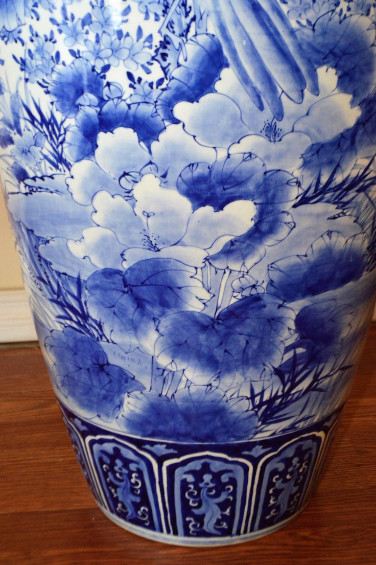 19tth Century Imari Blue and White Japanese Porcelain Large Decorative