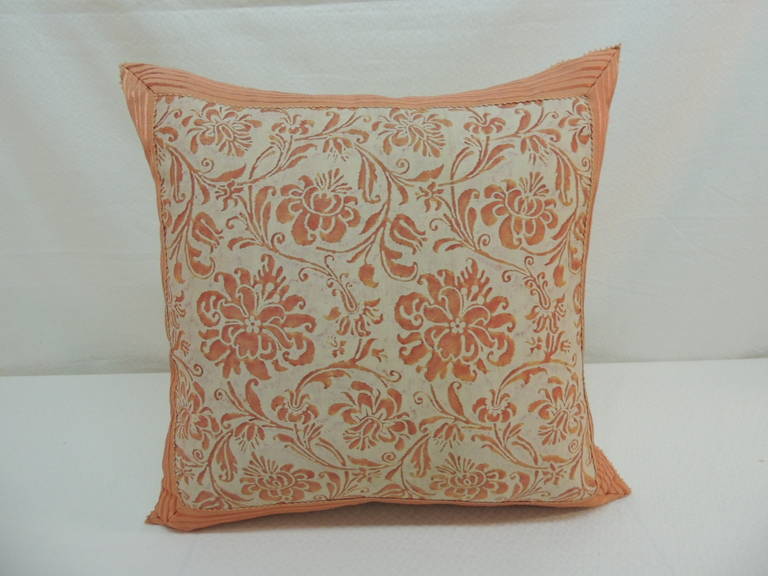 Vintage Fortuny Cimarosa floral decorative pillow
Framed with French silk ribbon and natural color vintage silk backing.
Decorative pillow handcrafted and designed in the USA. Closure by stitch (no zipper closure) with custom-made pillow