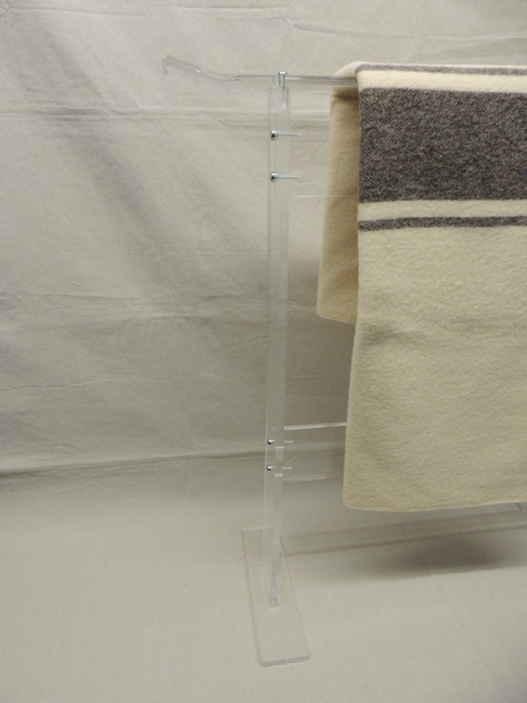 Midcentury Lucite Blanket Stand or Quilt Stand at 1stDibs blanket stands
