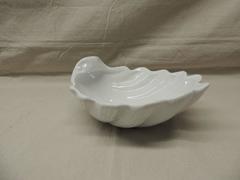 White Ceramic Clam Shell Serving Dish