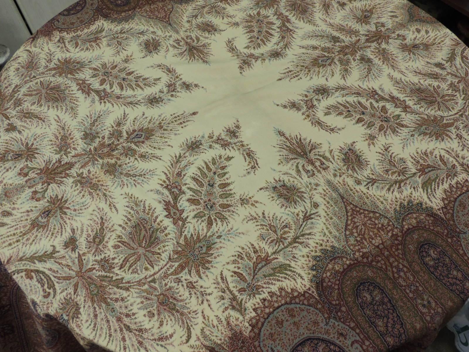 Monumental 19th Century Kashmir Paisley Shawl In Good Condition In Oakland Park, FL