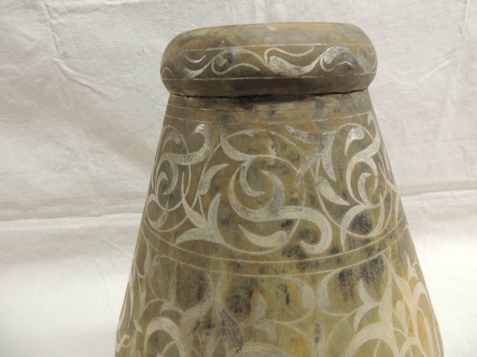 Tall vintage Indian ceramic vase with silver painted details of flowers and vines.
Ideal for a console or entry hall table.
Fireplace mantel or dining table.