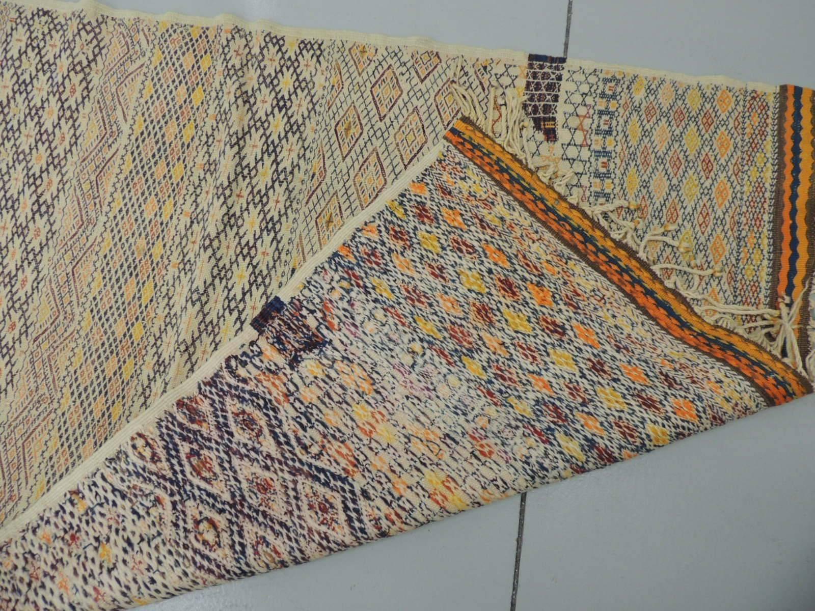 Vintage Yellow Moroccan Wall Hanging Woven Tapestry In Excellent Condition In Oakland Park, FL