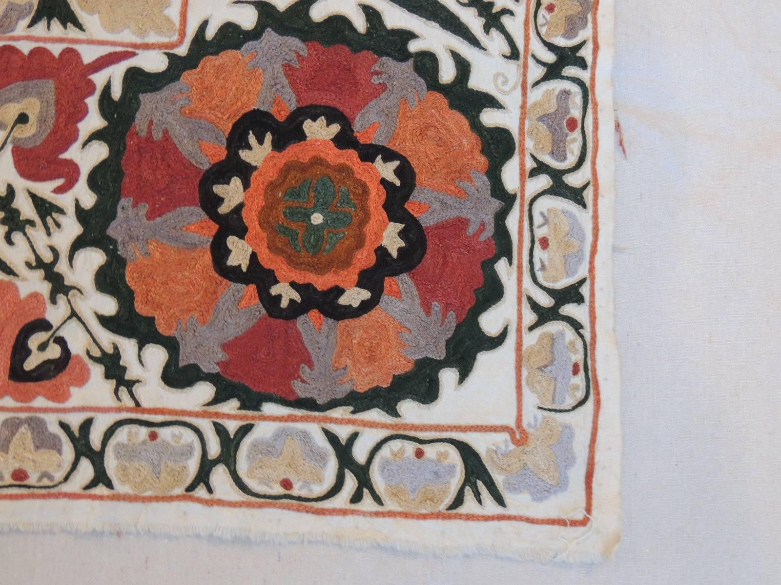 Vintage Uzbekistan Embroidery Suzani Textile Panel In Excellent Condition In Oakland Park, FL