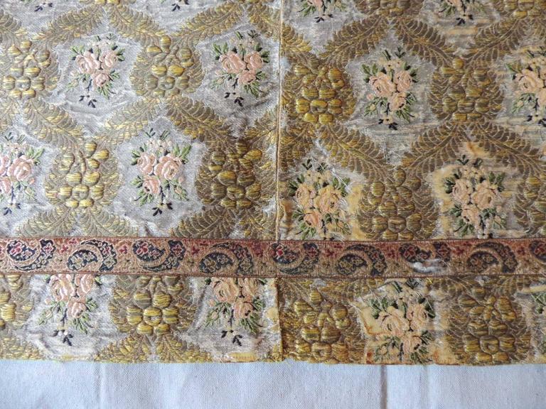 Hand-Crafted Large Antique Green and Gold French Embroidery Silk and Metallic Threads Cloth For Sale