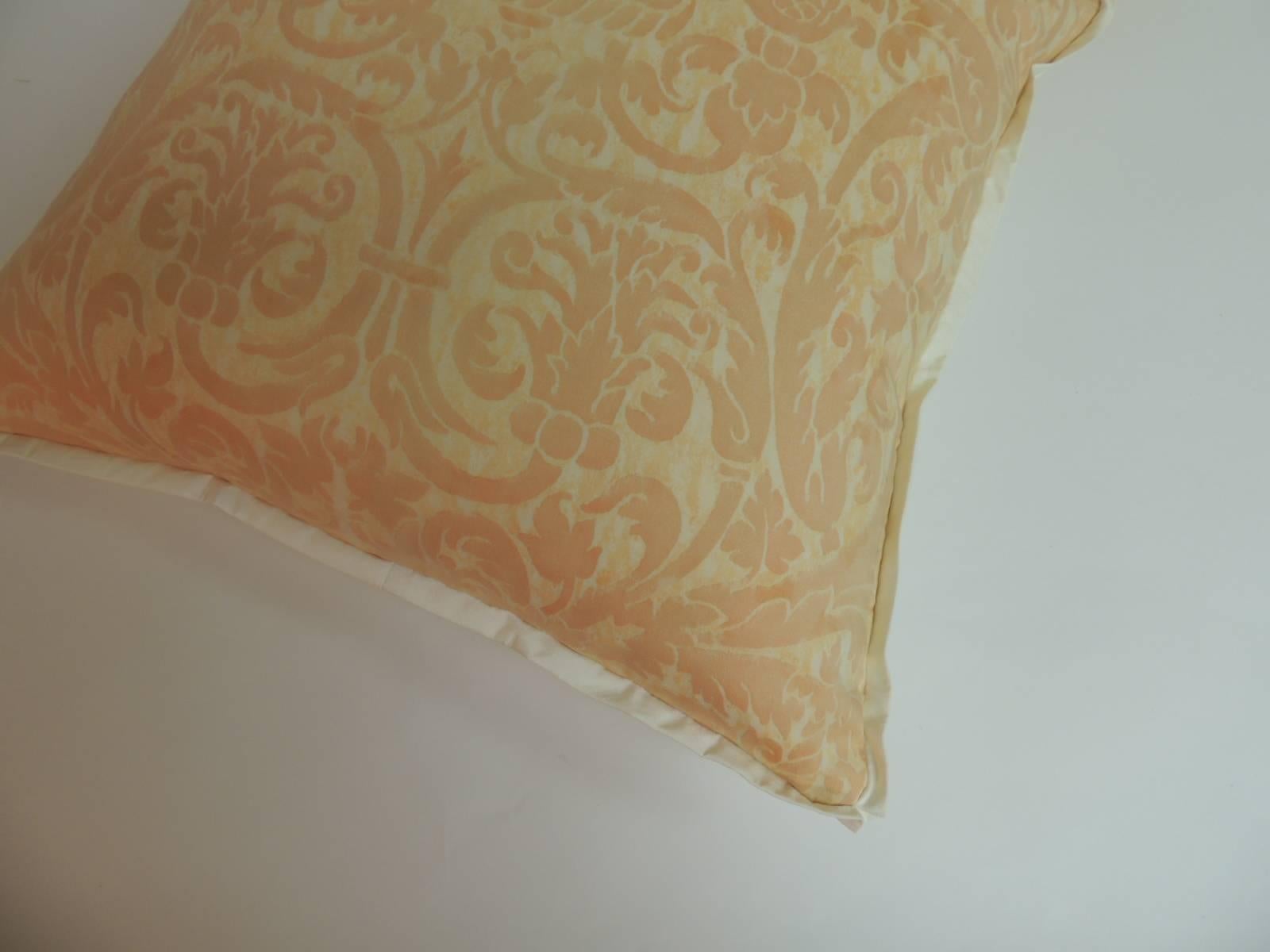 Renaissance Pair of Peach Fortuny “Uccelli” Printed Vintage Decorative Pillows