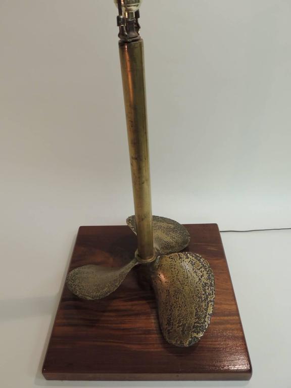 Vintage Monumental Brass Nautical Propeller Table Lamp For Sale at 1stdibs