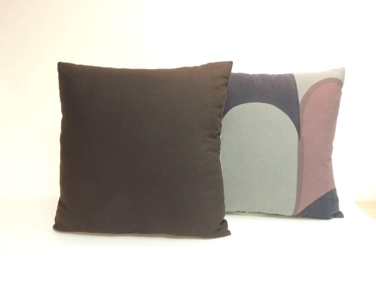 Pair of Vintage Graphic Modern Decorative Pillows For Sale at 1stdibs