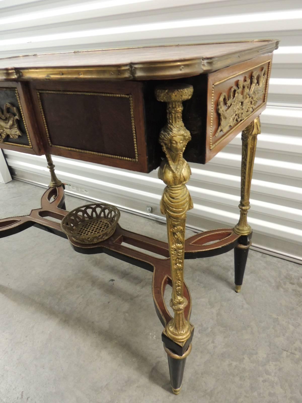 Reproduction of Louis XVI Style Center Table In Good Condition In Oakland Park, FL
