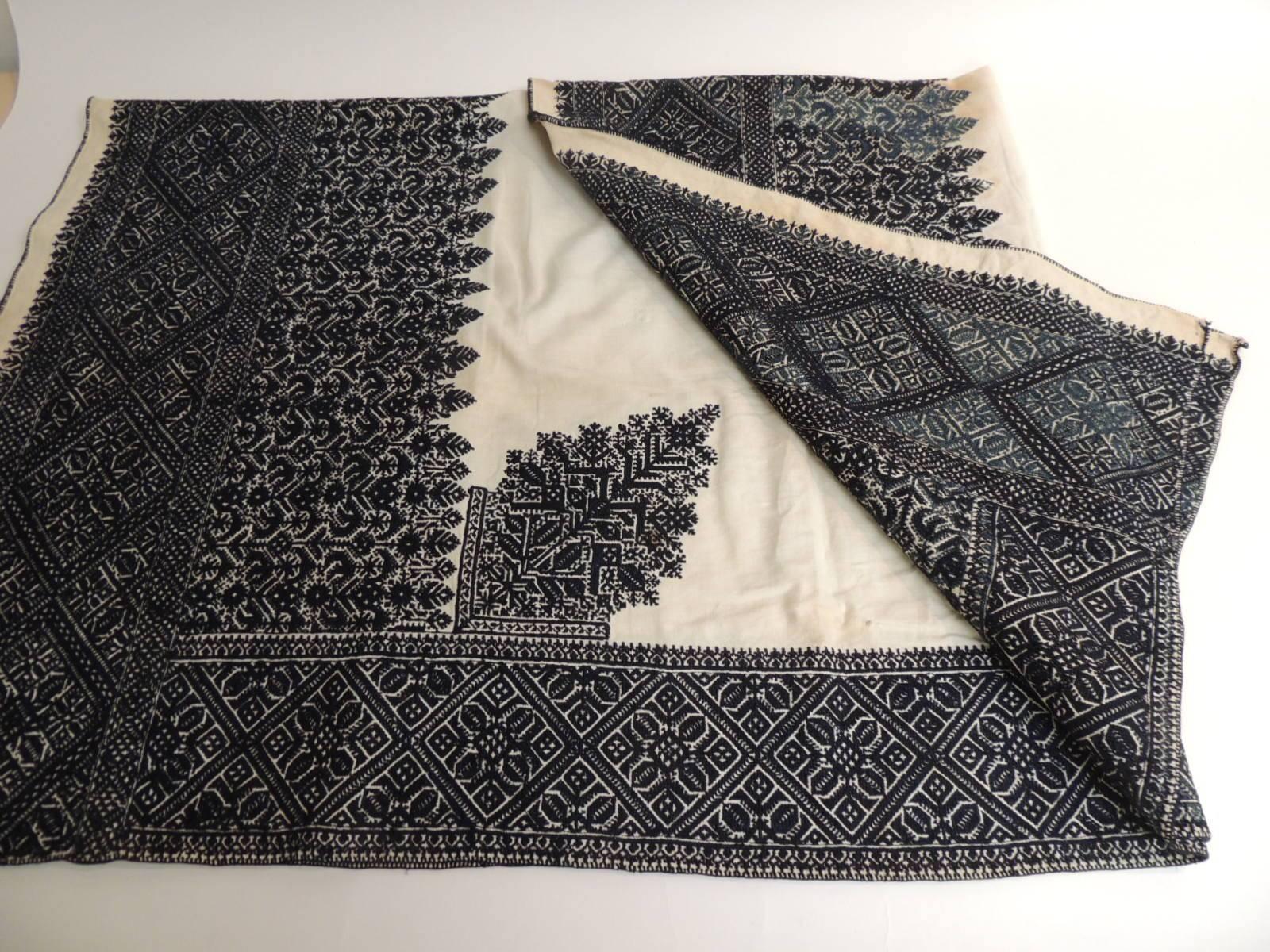 19th Century Indigo and Black Embroidery Moroccan Fez Cloth In Excellent Condition In Oakland Park, FL