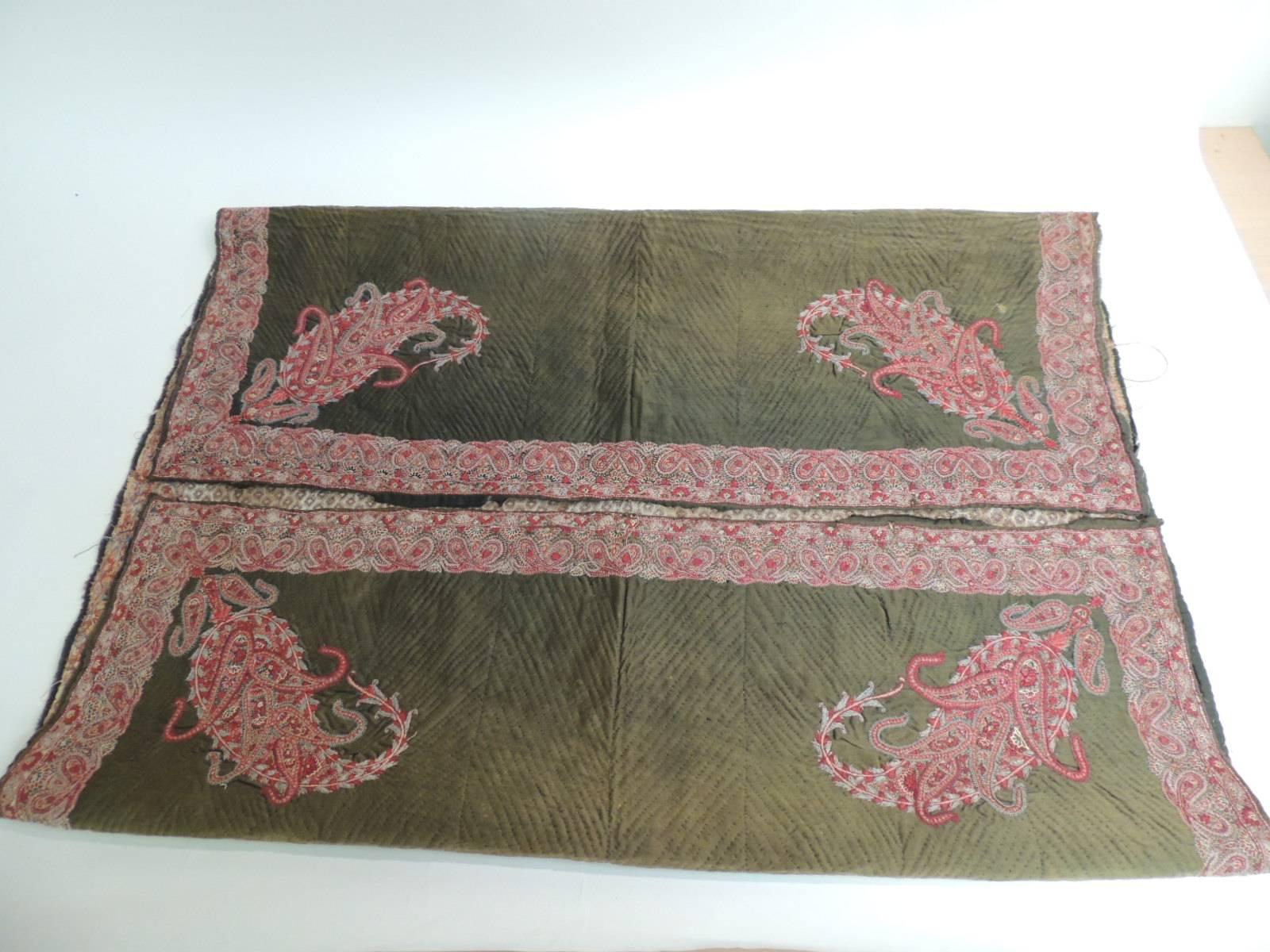 Anglo Raj 18th Century Red and Green Indian Paisley Embroidery Cloth